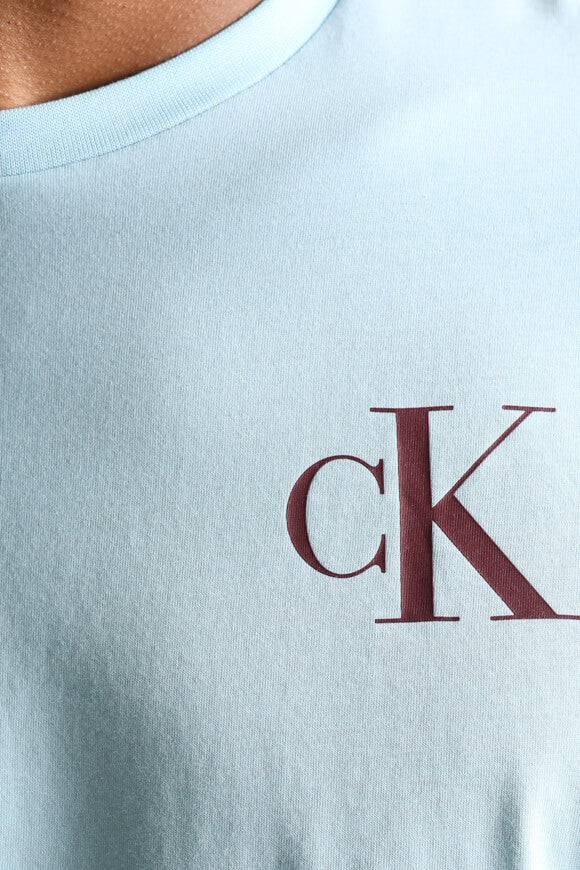 T-Shirt - Stratosphere