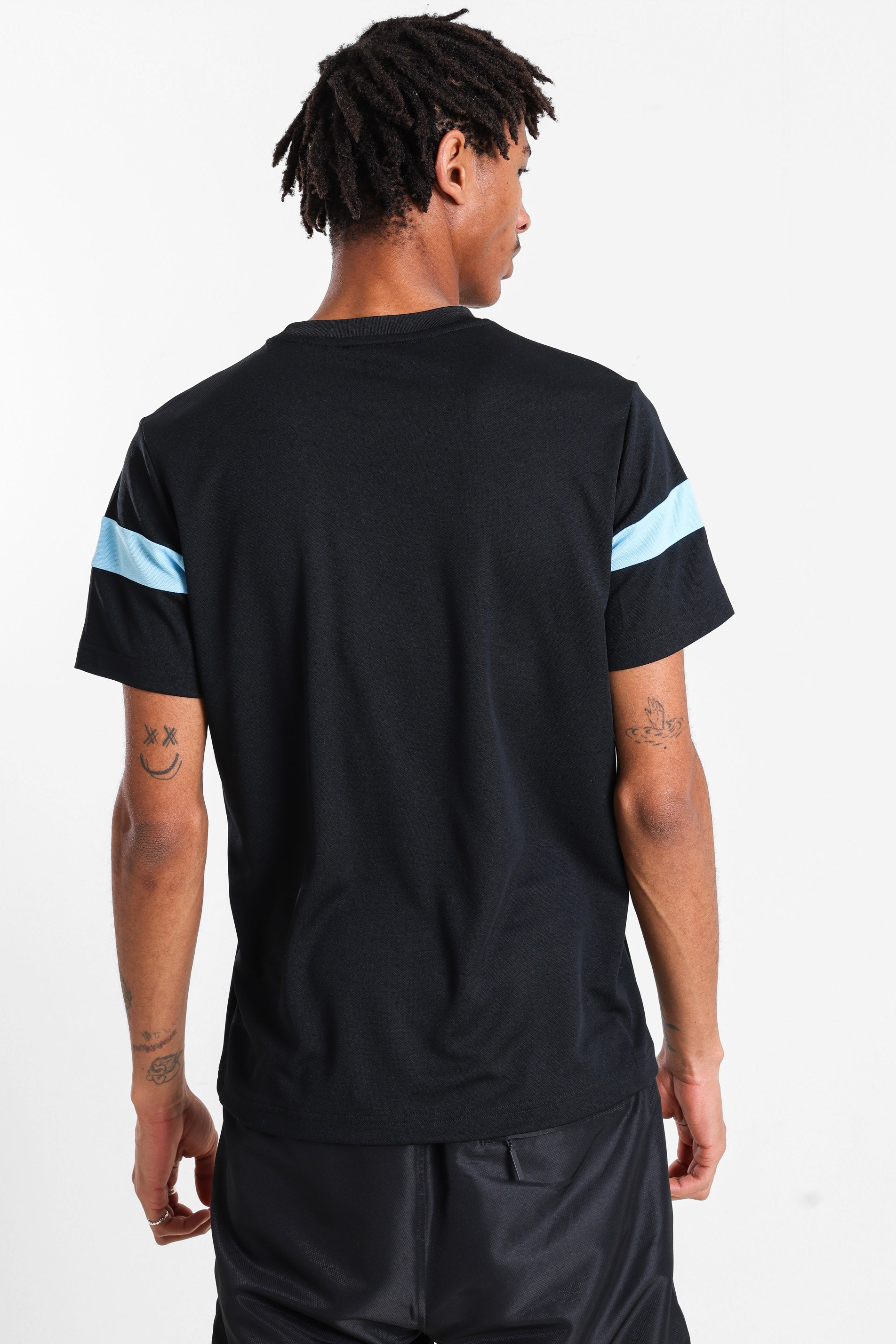 Leone T-Shirt - Black + Baltic Sea