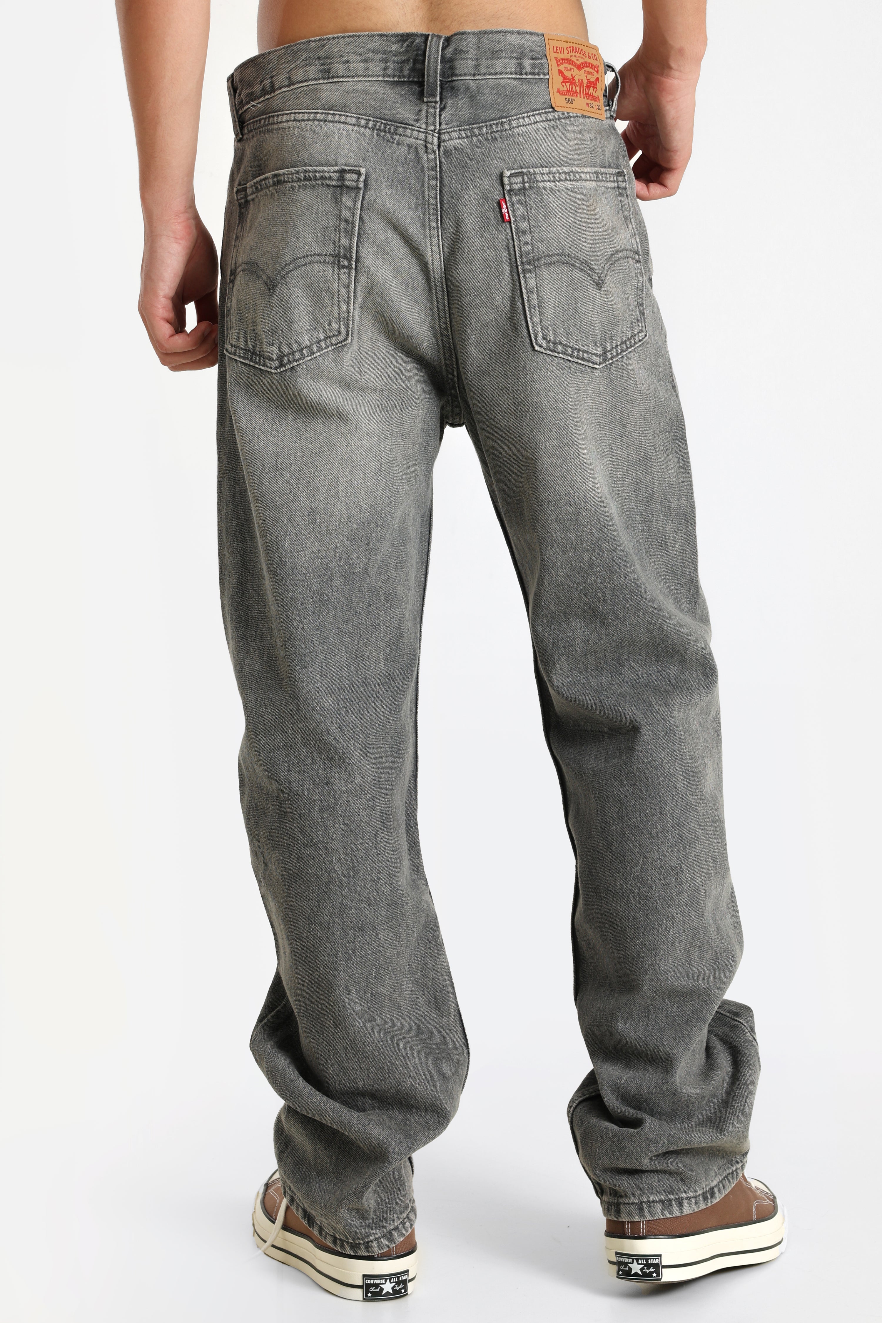 565™ Loose Fit Straight Jeans L32 - Coded Message