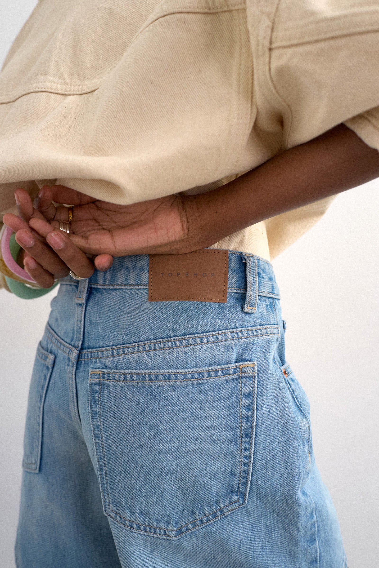 TSVIGGA Jeansshorts - Bleached Sand