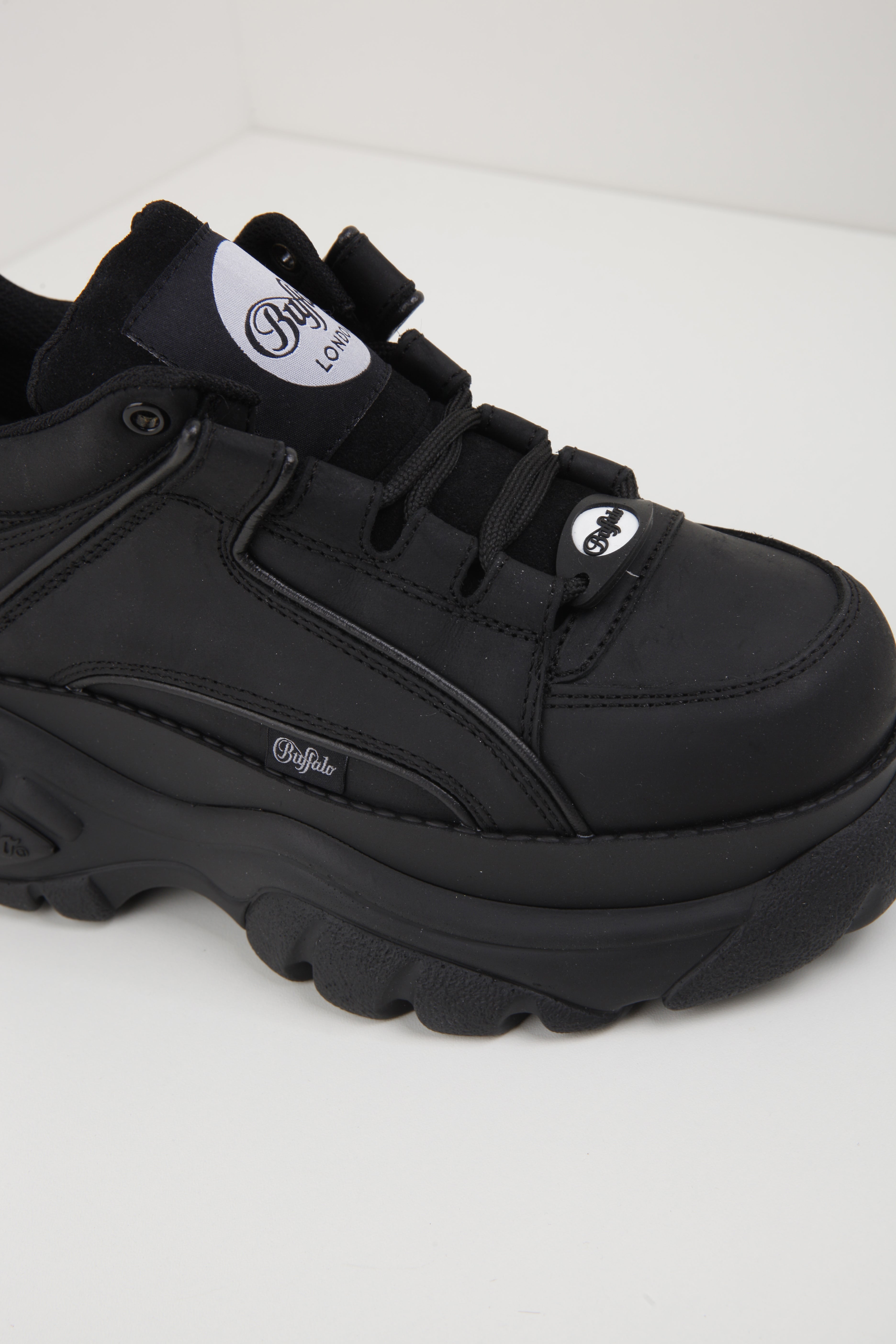 Plateau Sneaker - Schwarz