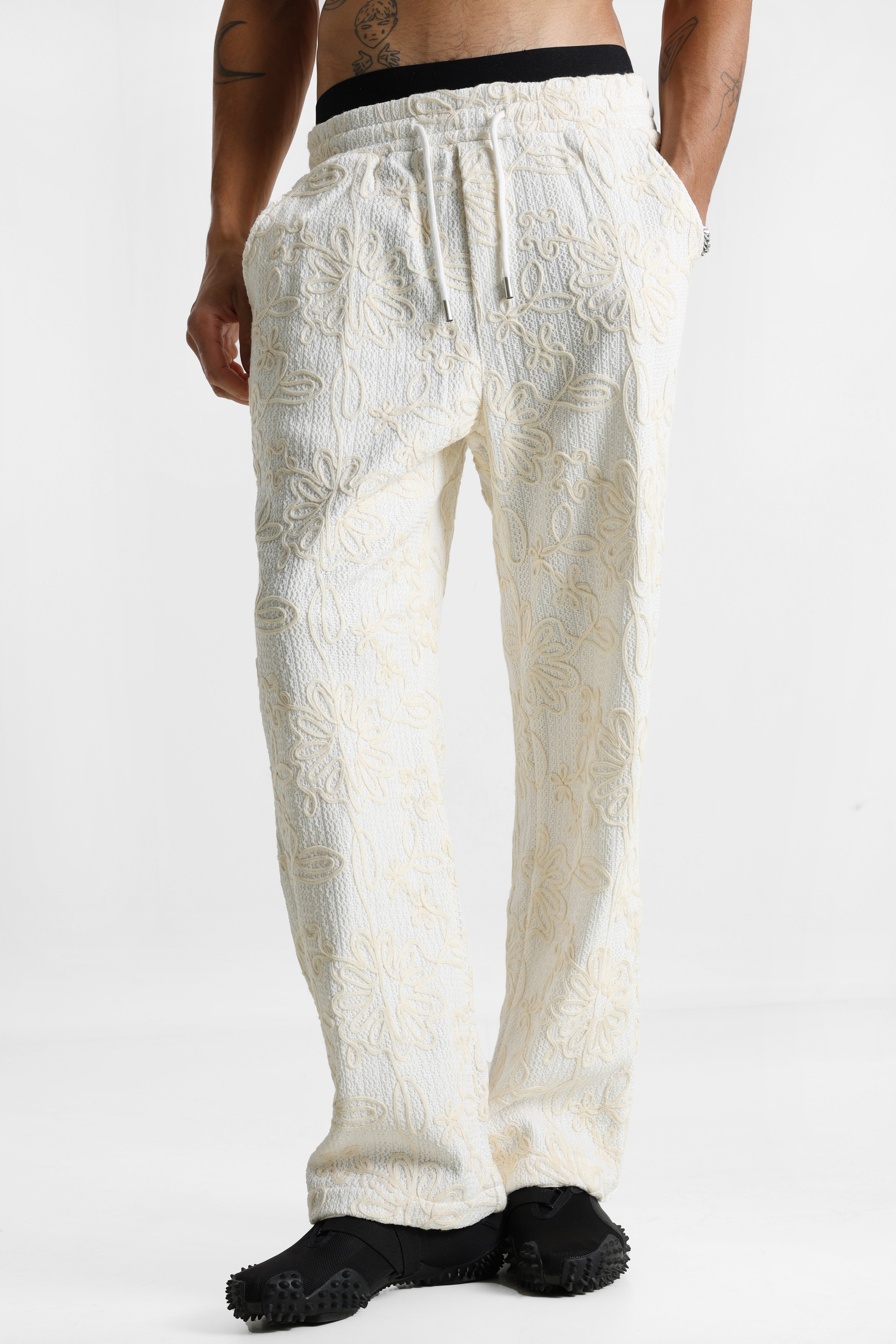 Knitted trousers - Offwhite + Beige