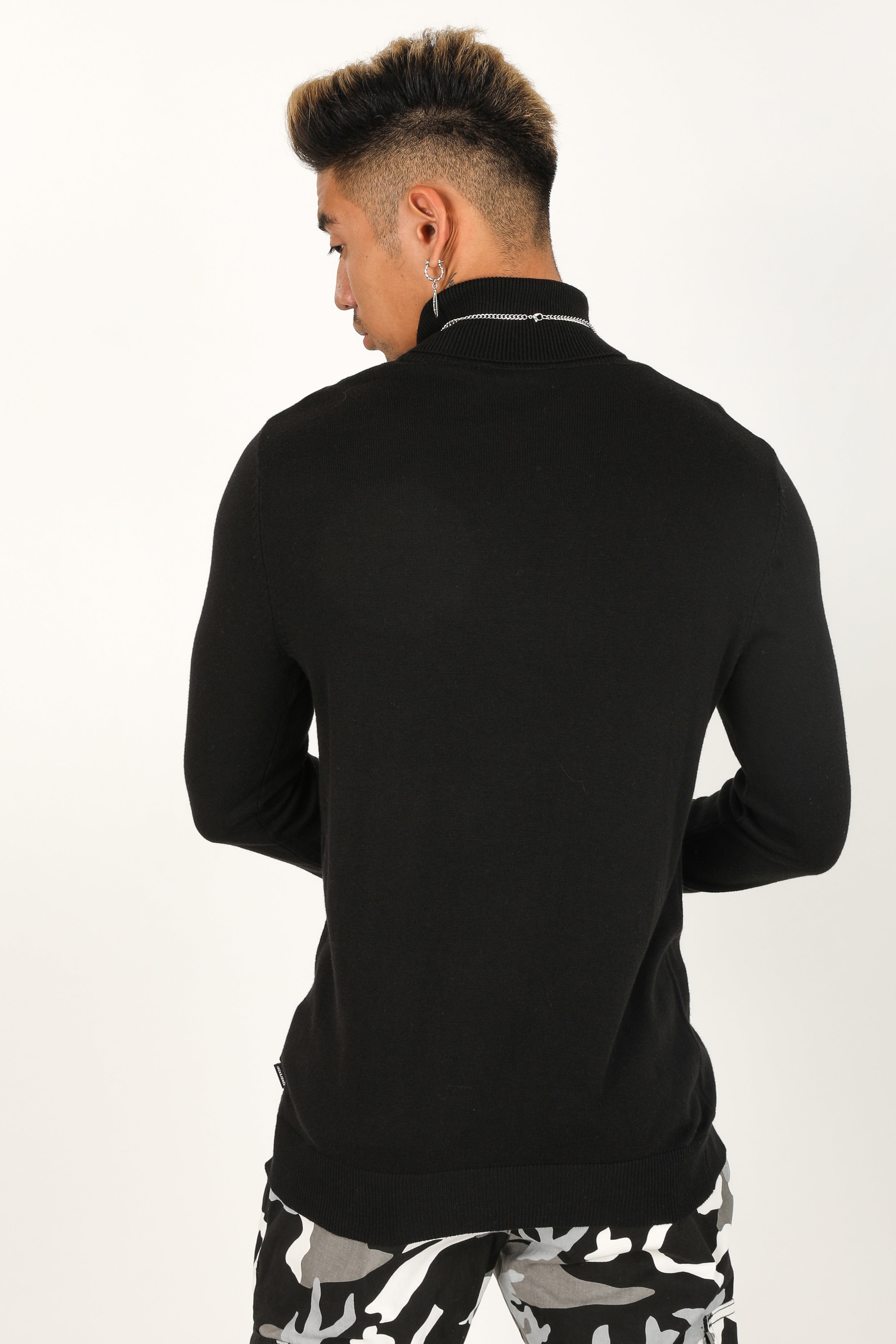 Fine knit sweater - black