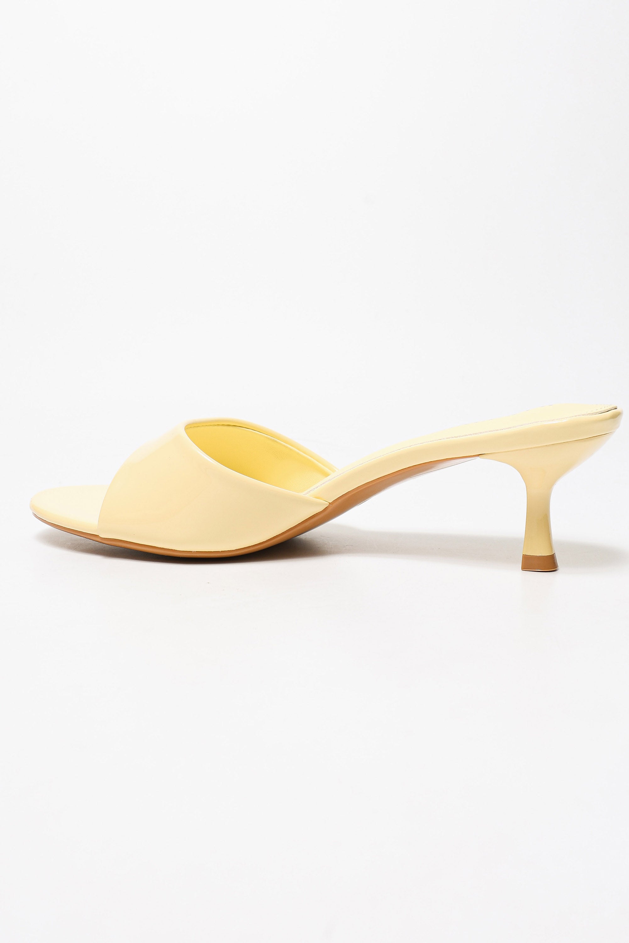 Patent leather mules - Yellow