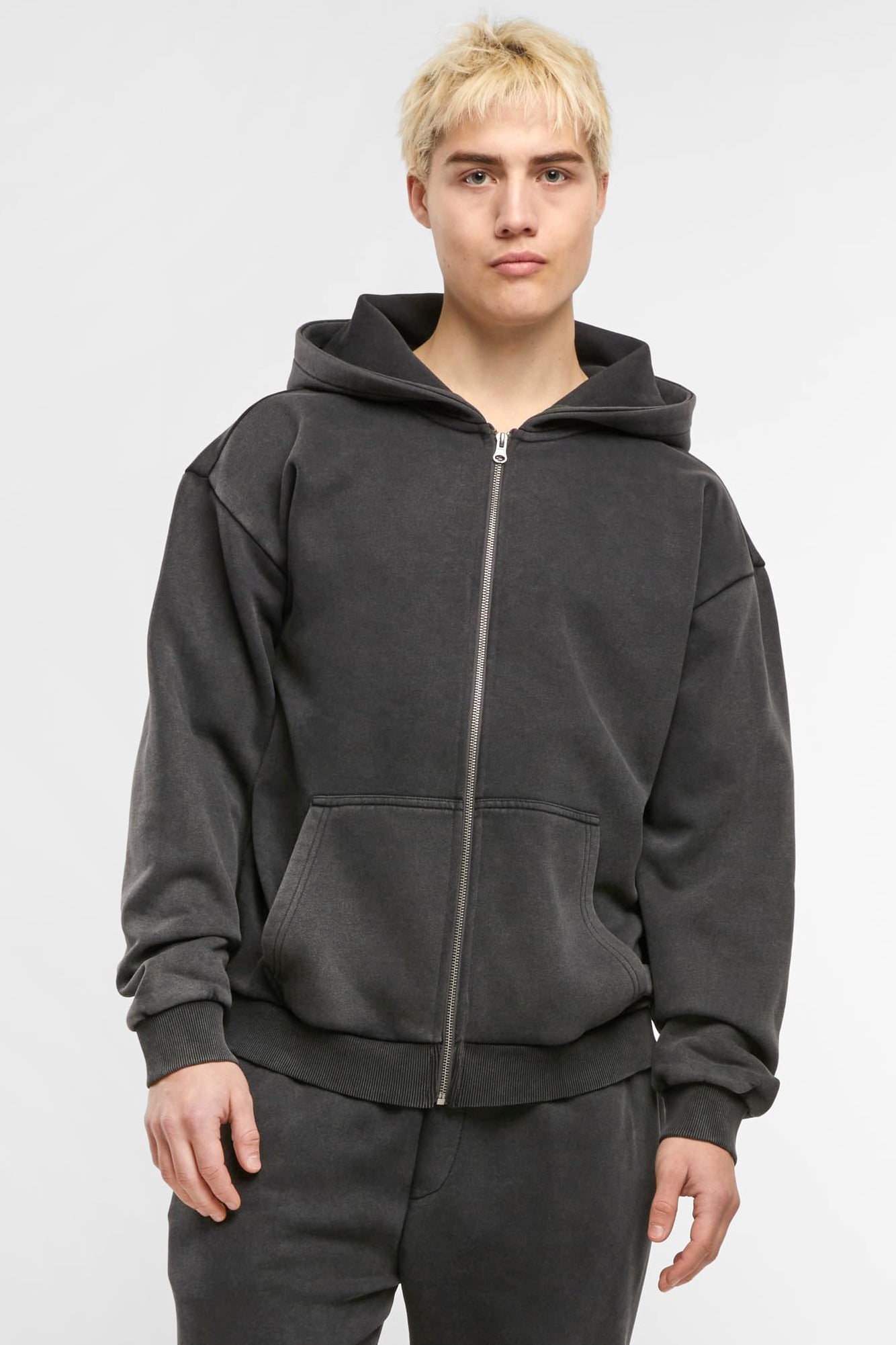 Kapuzensweatjacke - Magnet