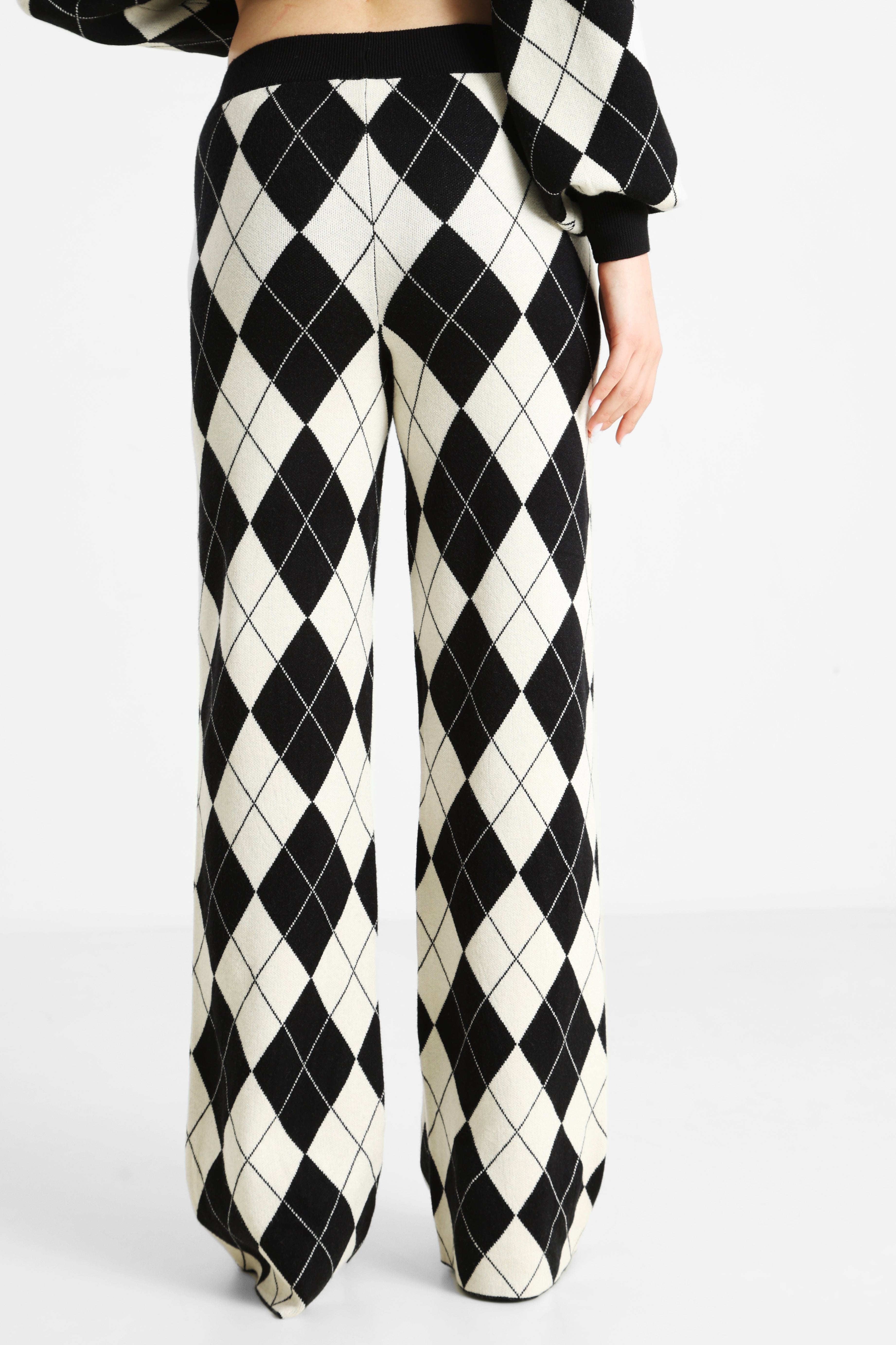 ONLANNY knitted trousers - Black + Whitecap