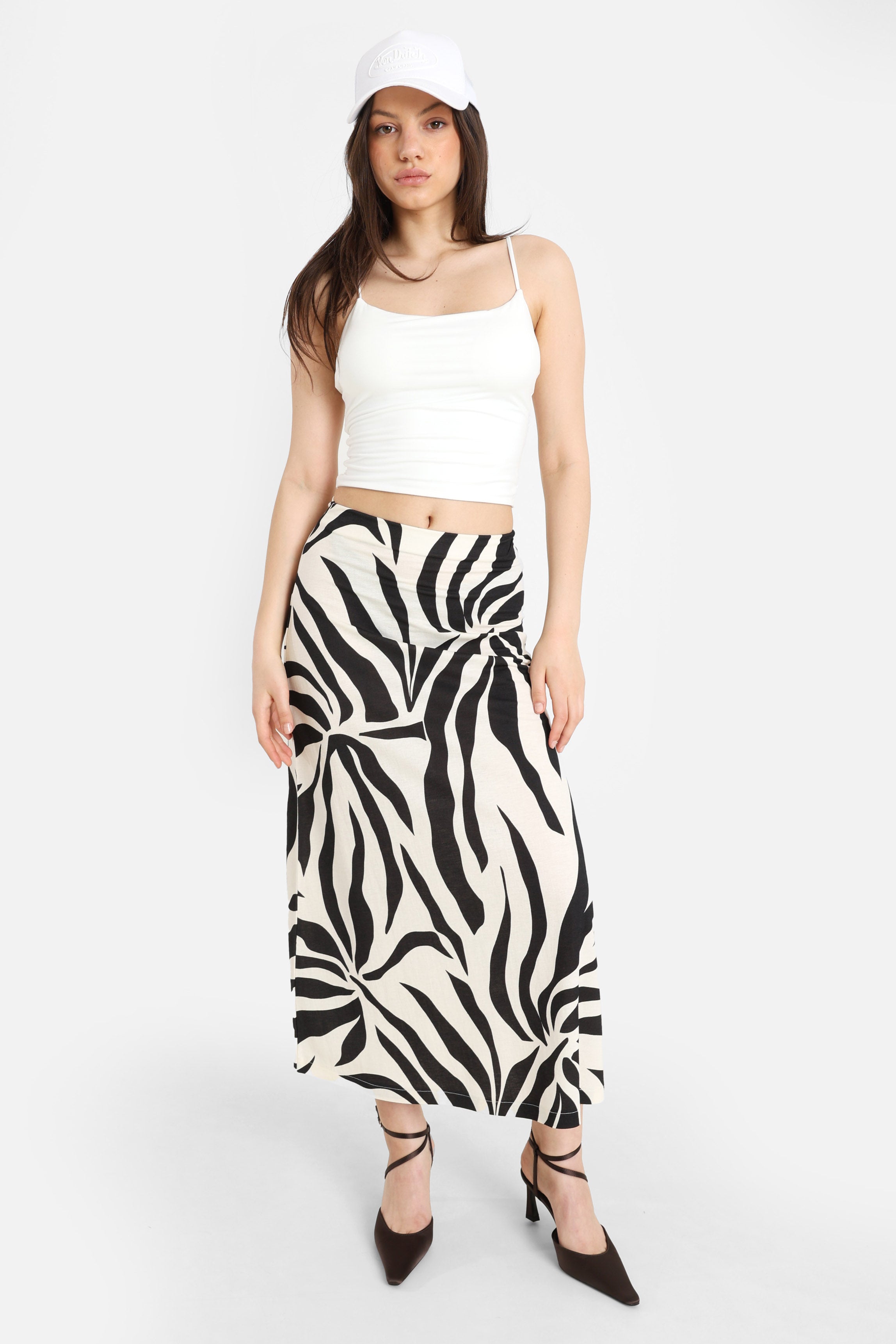 ONLCHIGO long skirt - Beige + Black