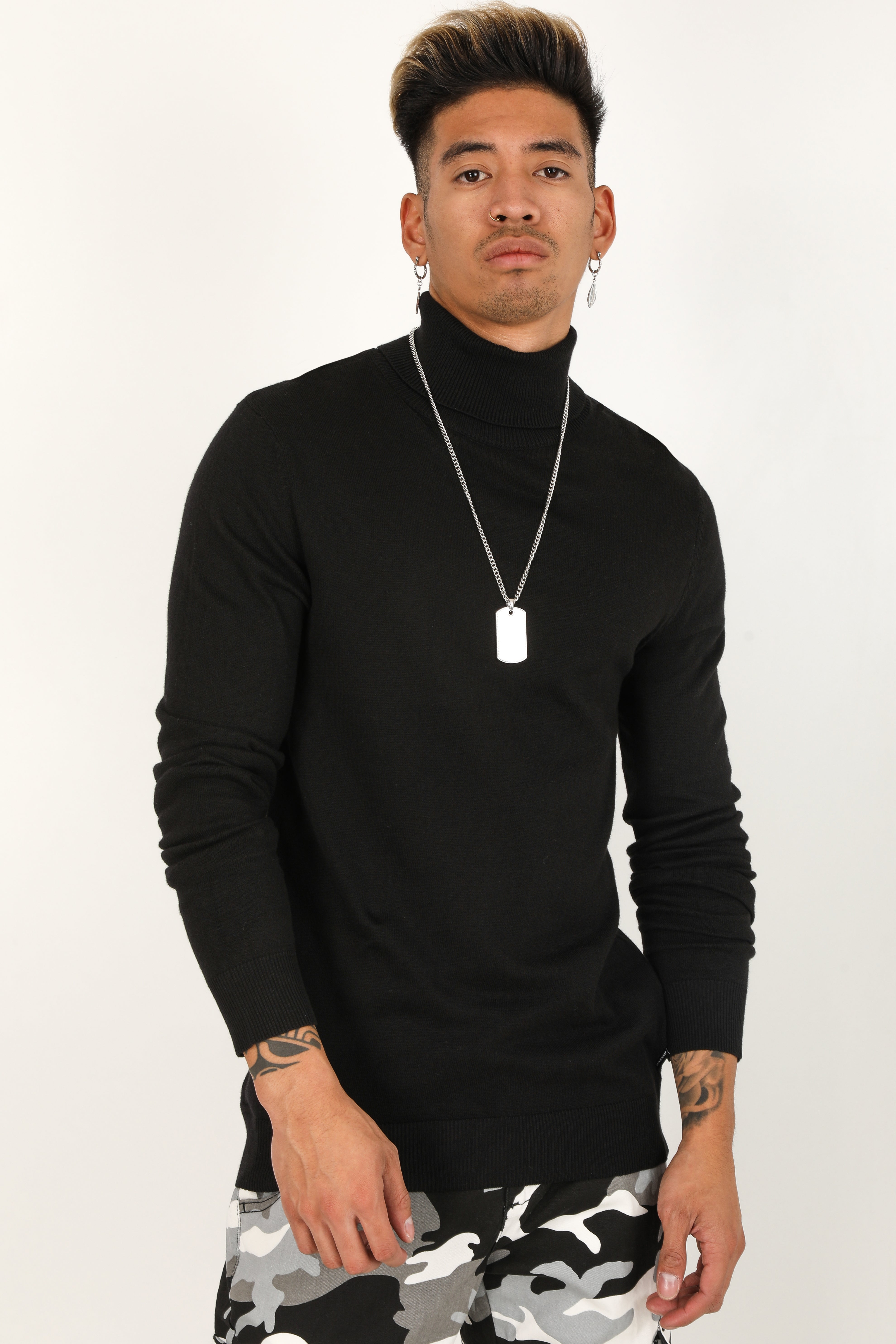 Fine knit sweater - black