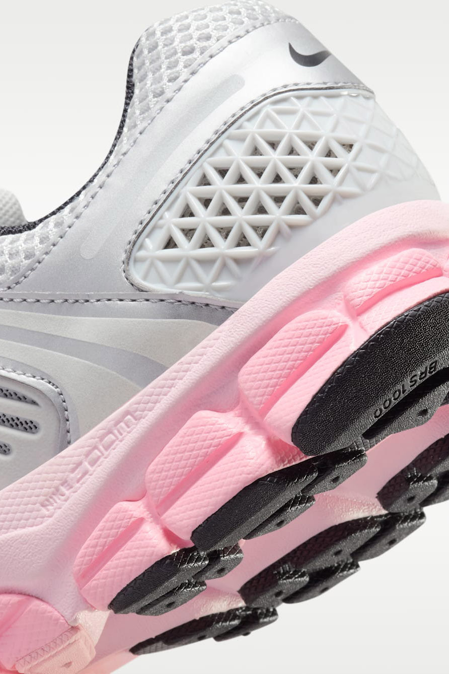 Zoom Vomero 5 sneakers - Photon Dust + Metallic Silver