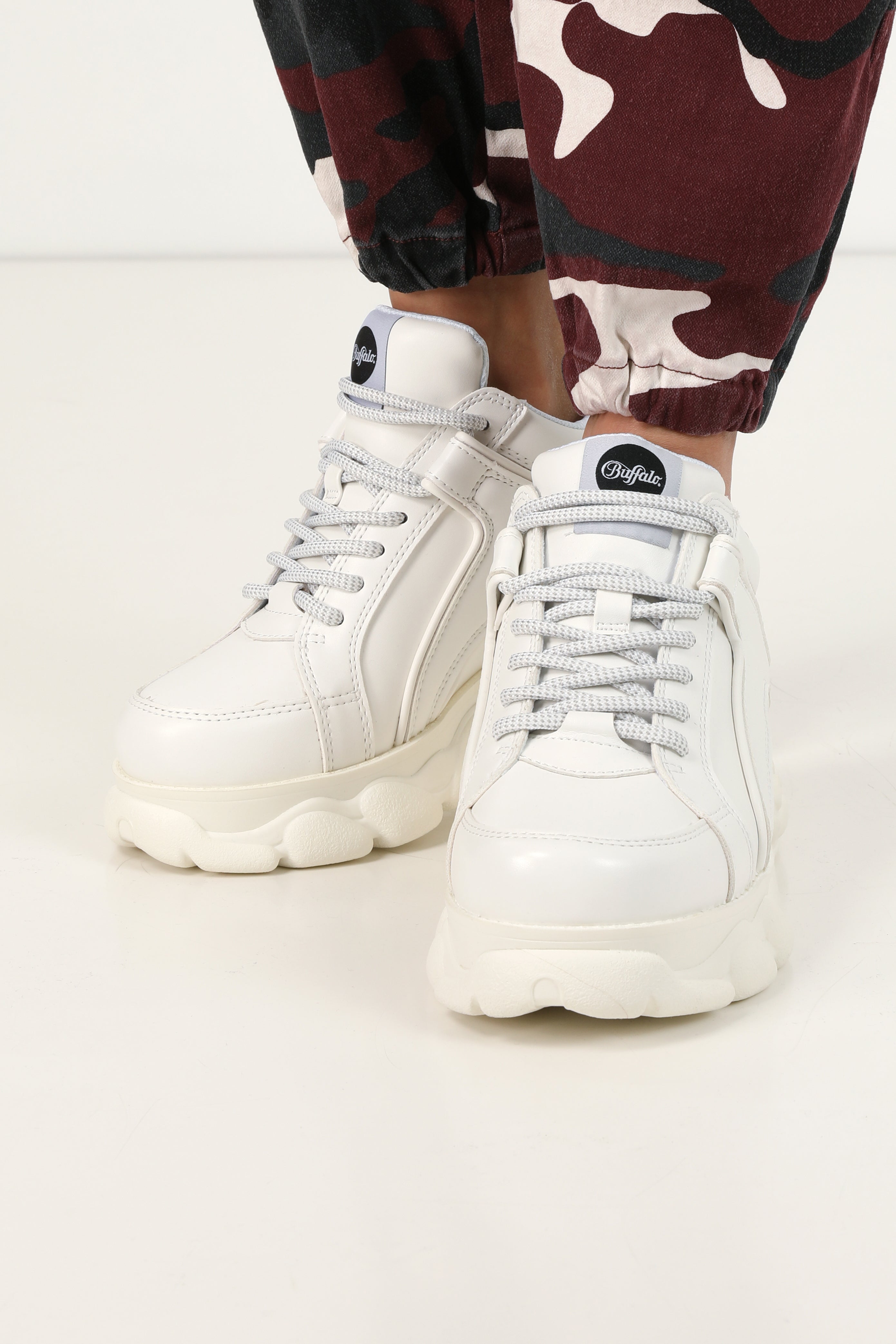 Baskets à plateforme - Blanc cassé