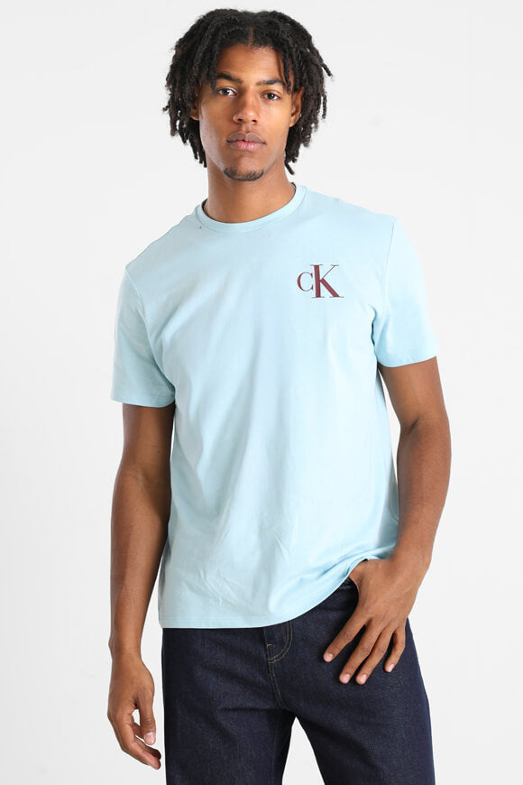 T-Shirt - Stratosphere