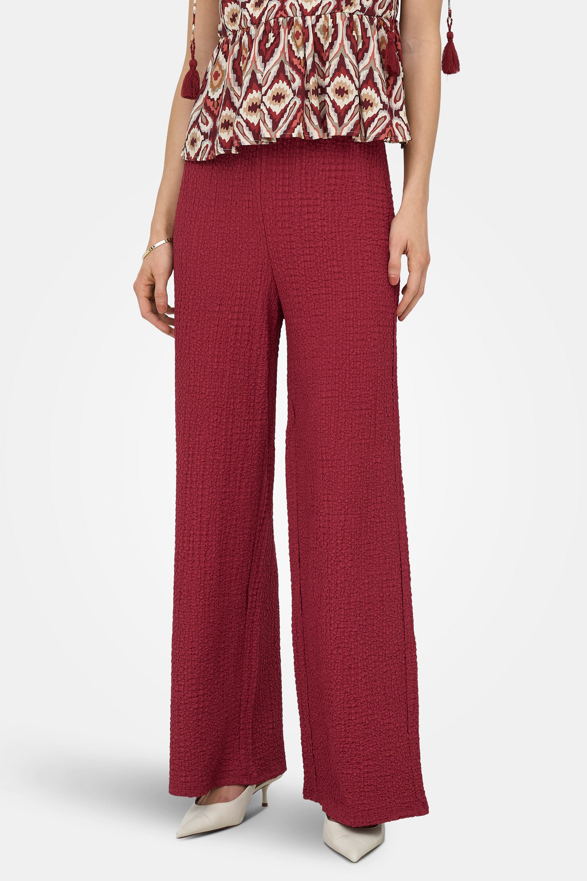 ONLERIKKA Wide Leg Hose n Crinkle-Optik - Brick Red
