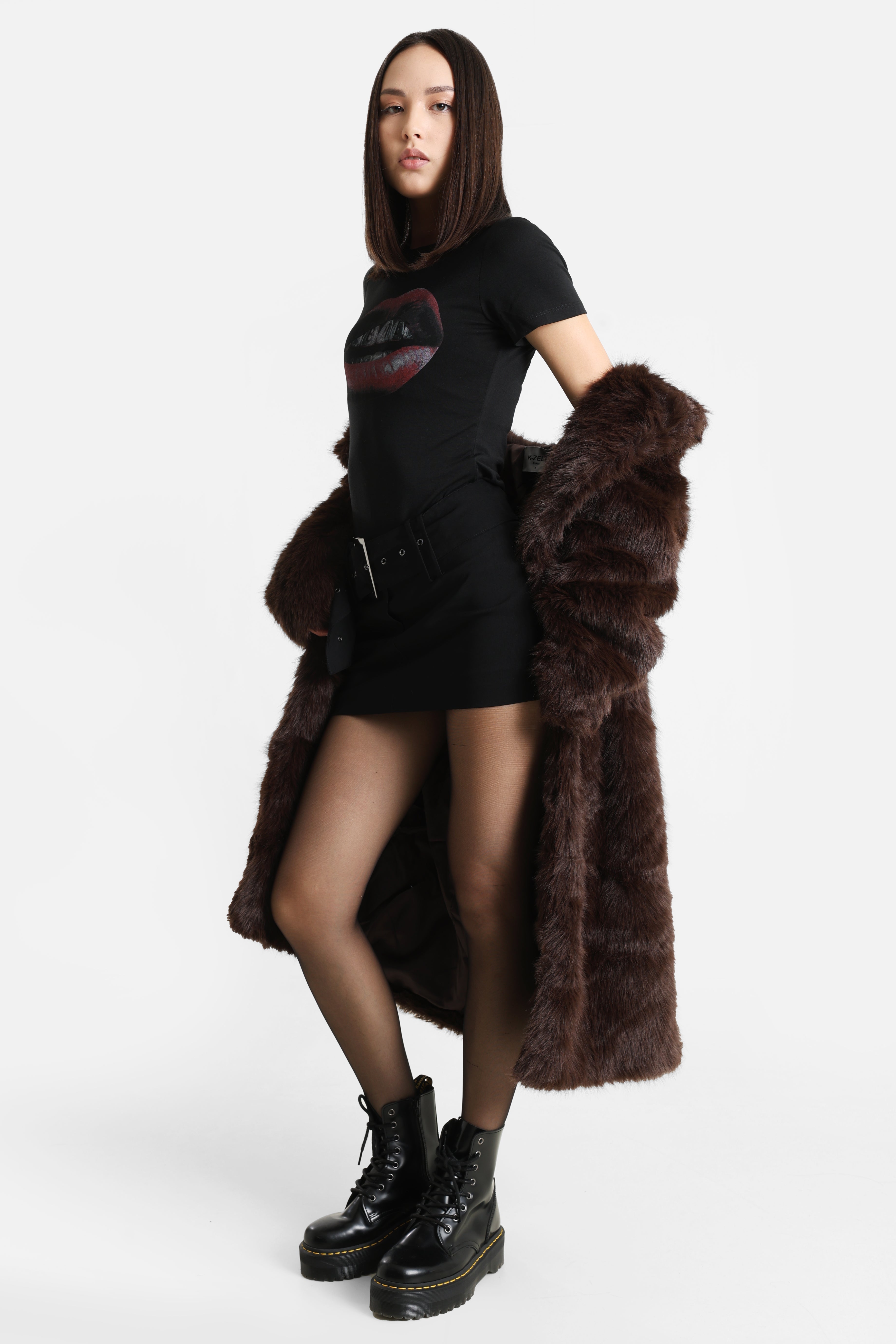 Mini skirt with inner shorts - black