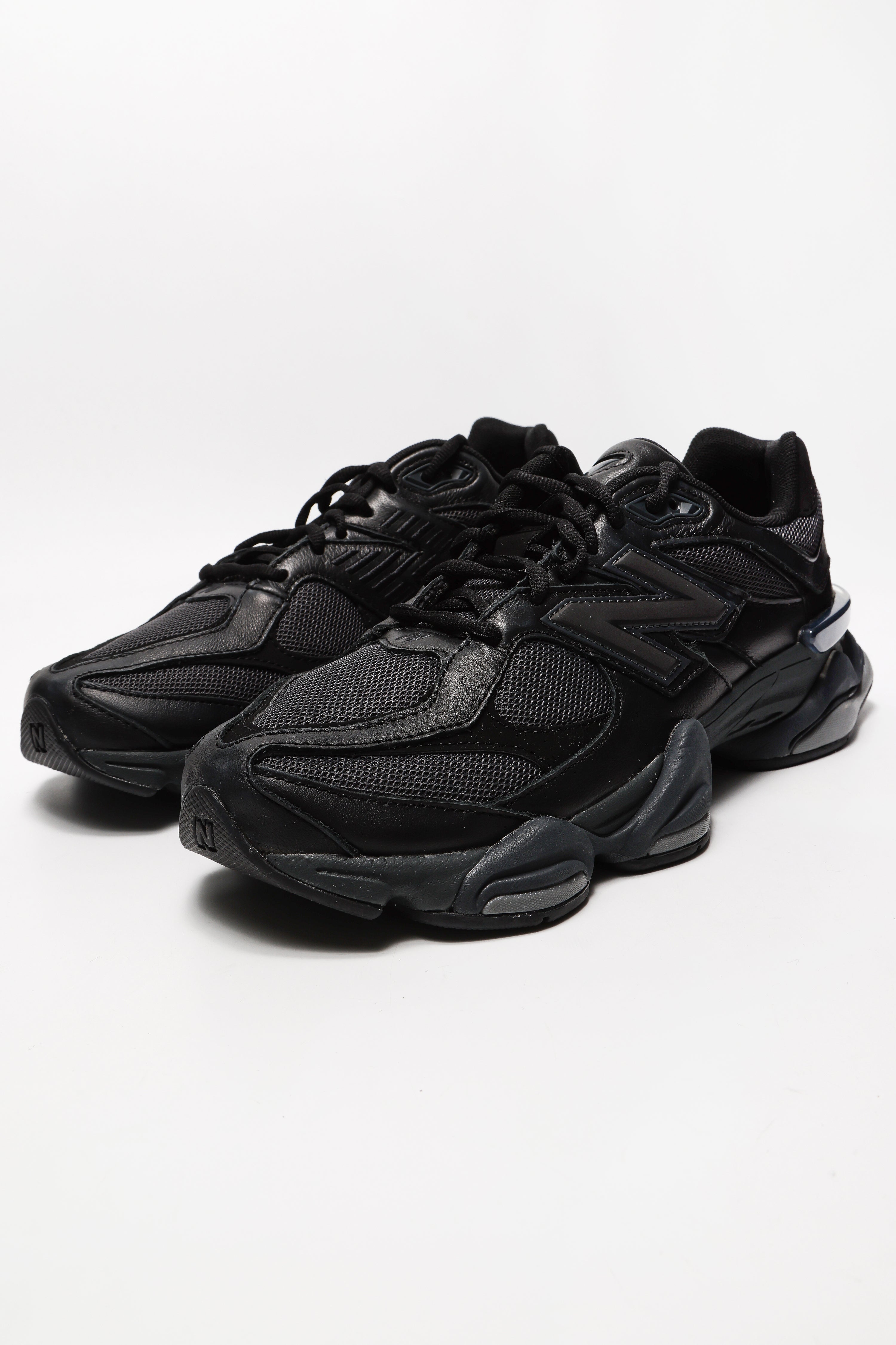U 9060 Max Min sneakers - Black