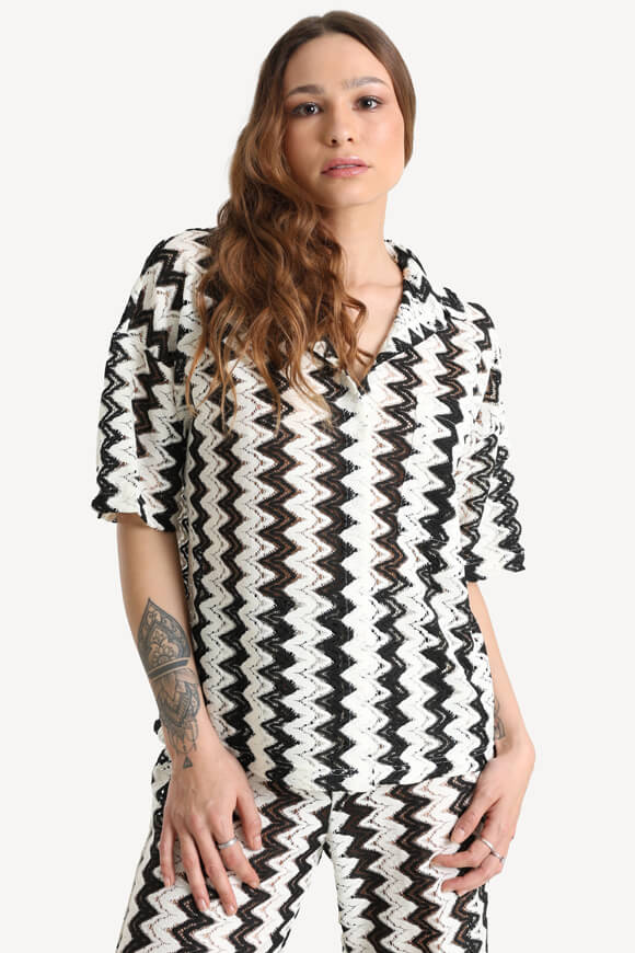 Crochet shirt - Offwhite + Black