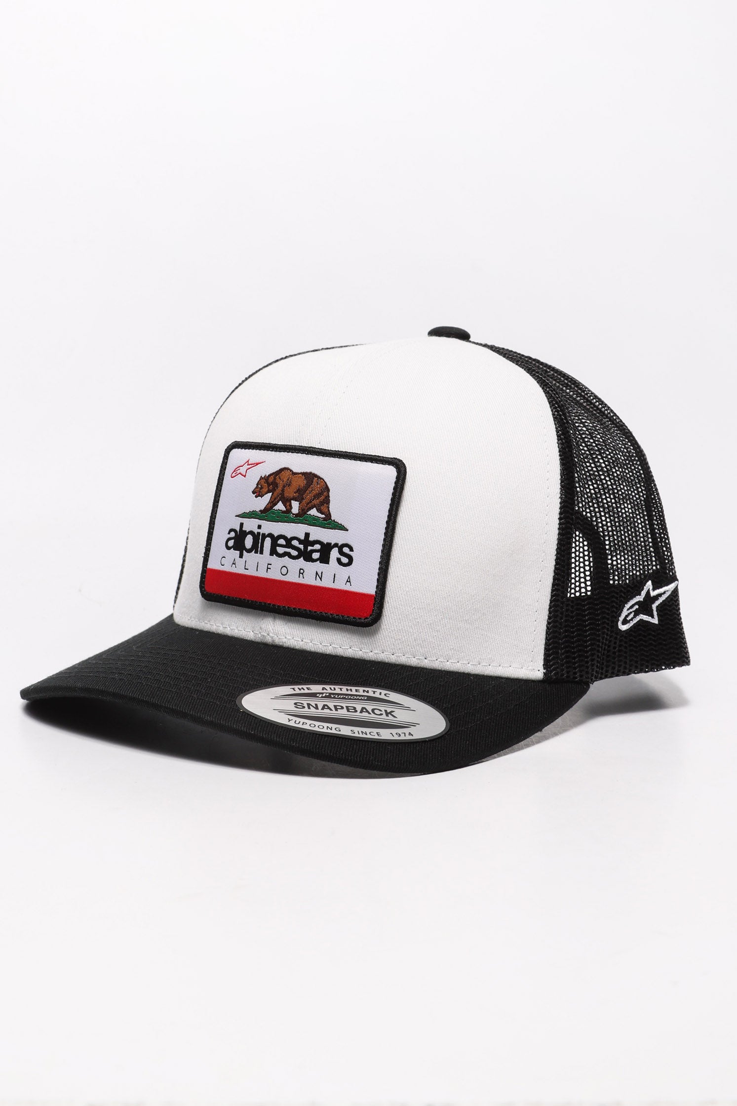 Trucker Cap / Snapback - White