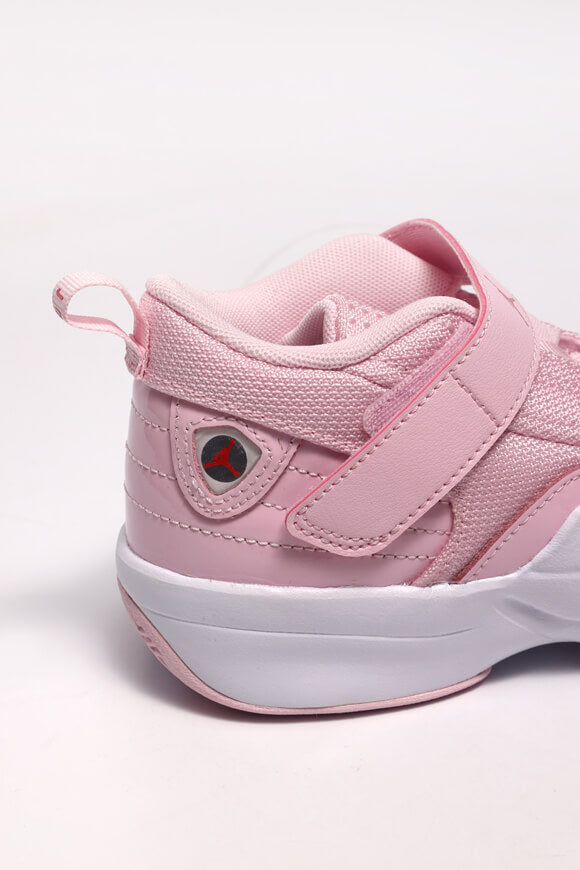 Jordan Max Aura 6 Kids Sneaker - Pink Foam + Fire Red