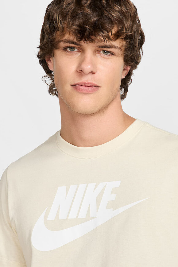 Icon Futura T-Shirt - Light Khaki