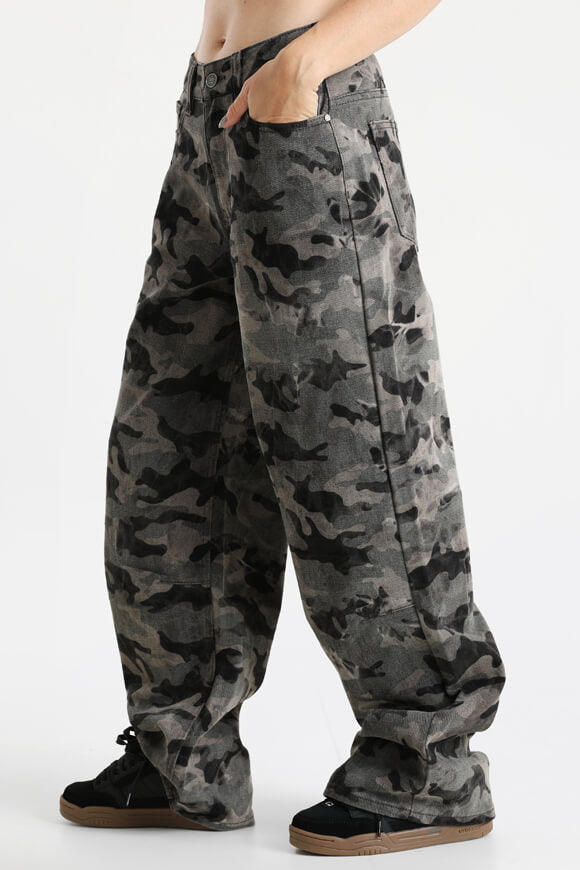 Baggy jeans - camouflage