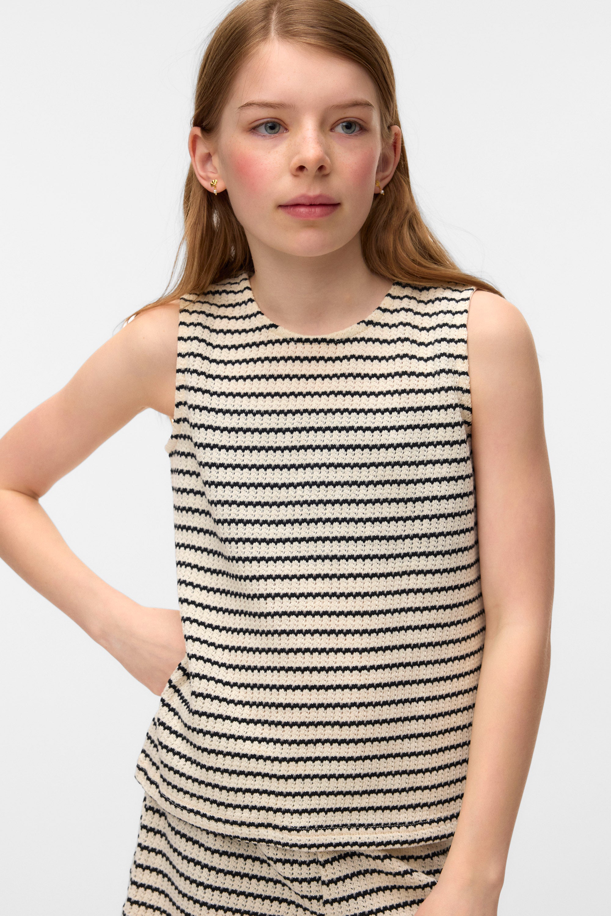 VMOHIA Häkel Top - Birch + Black