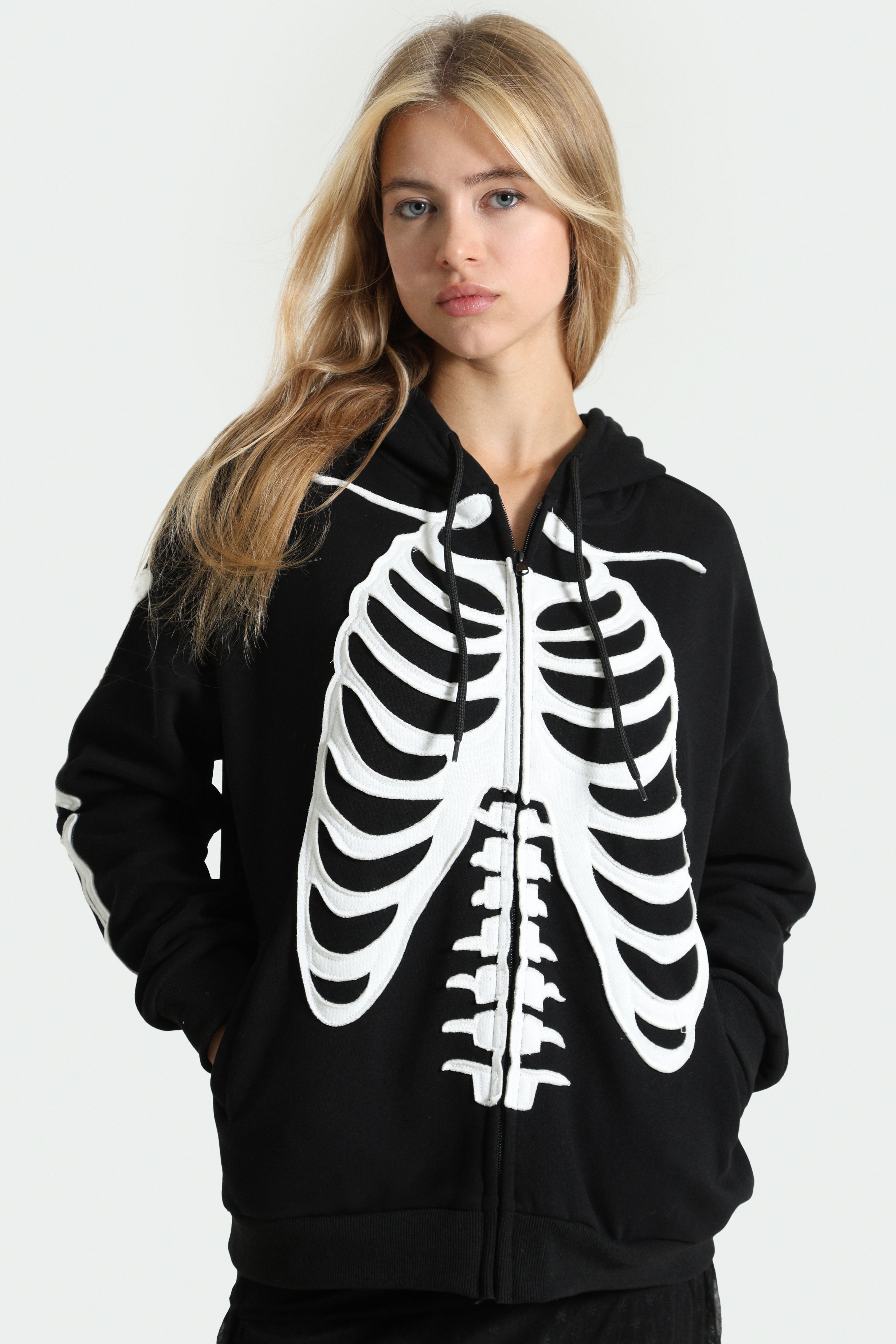 Oversize Kapuzensweatjacke - Black + White