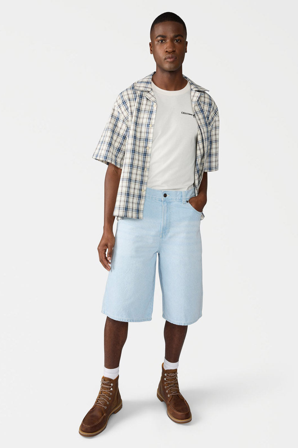 958 13-Inch Loose Fit Jeans Bermudashorts - Light Blue