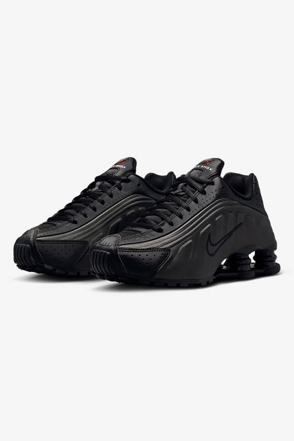 NIKE Shox R4ブラックスニーカー Nike - Shox R4 sneakers - Black