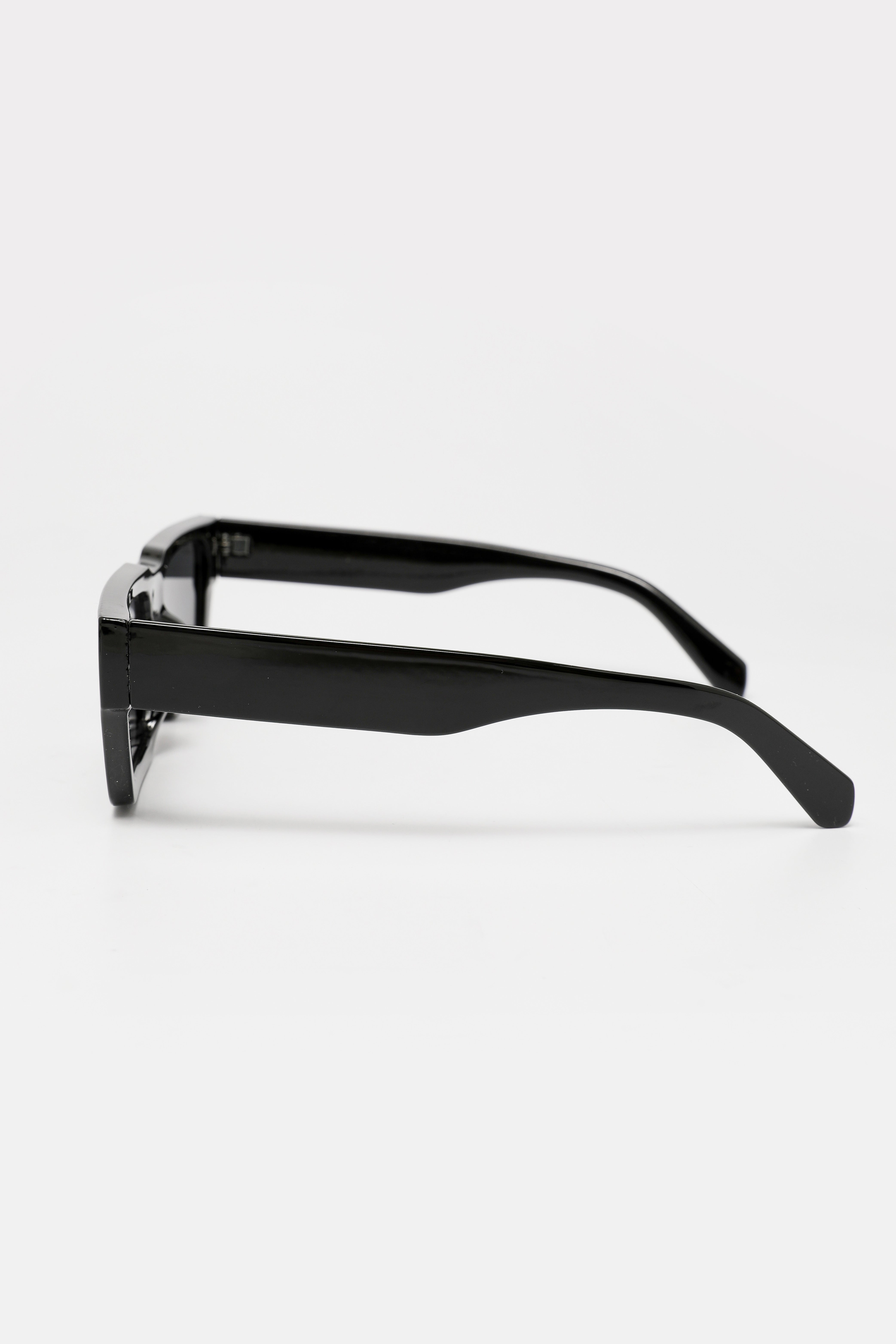 Sunglasses - Black