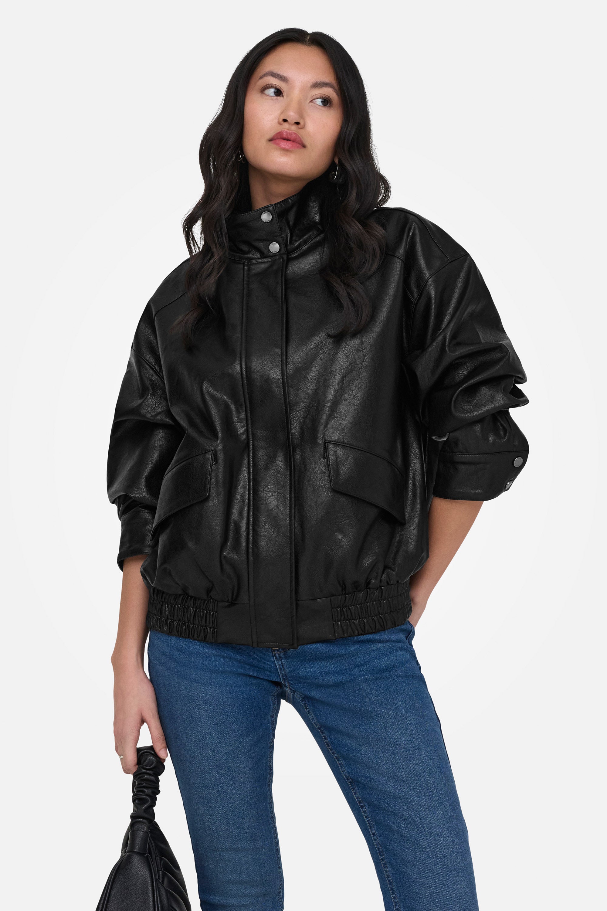 ONLJULIA veste en similicuir - Black