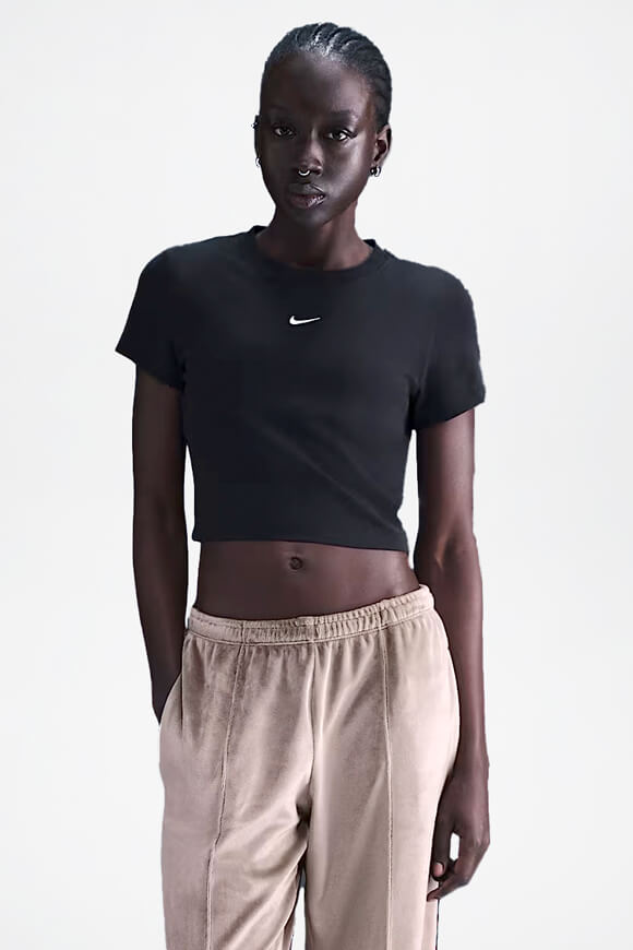 Crop T-Shirt - Black