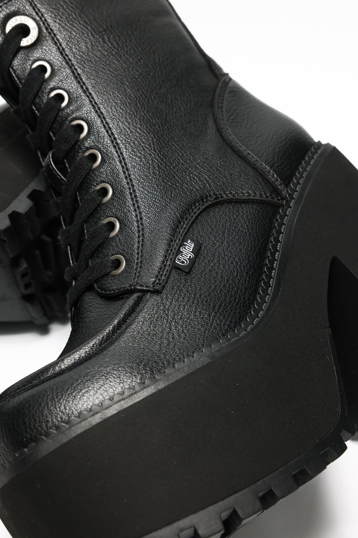 Vegan Killah winter platform ankle boots - Black