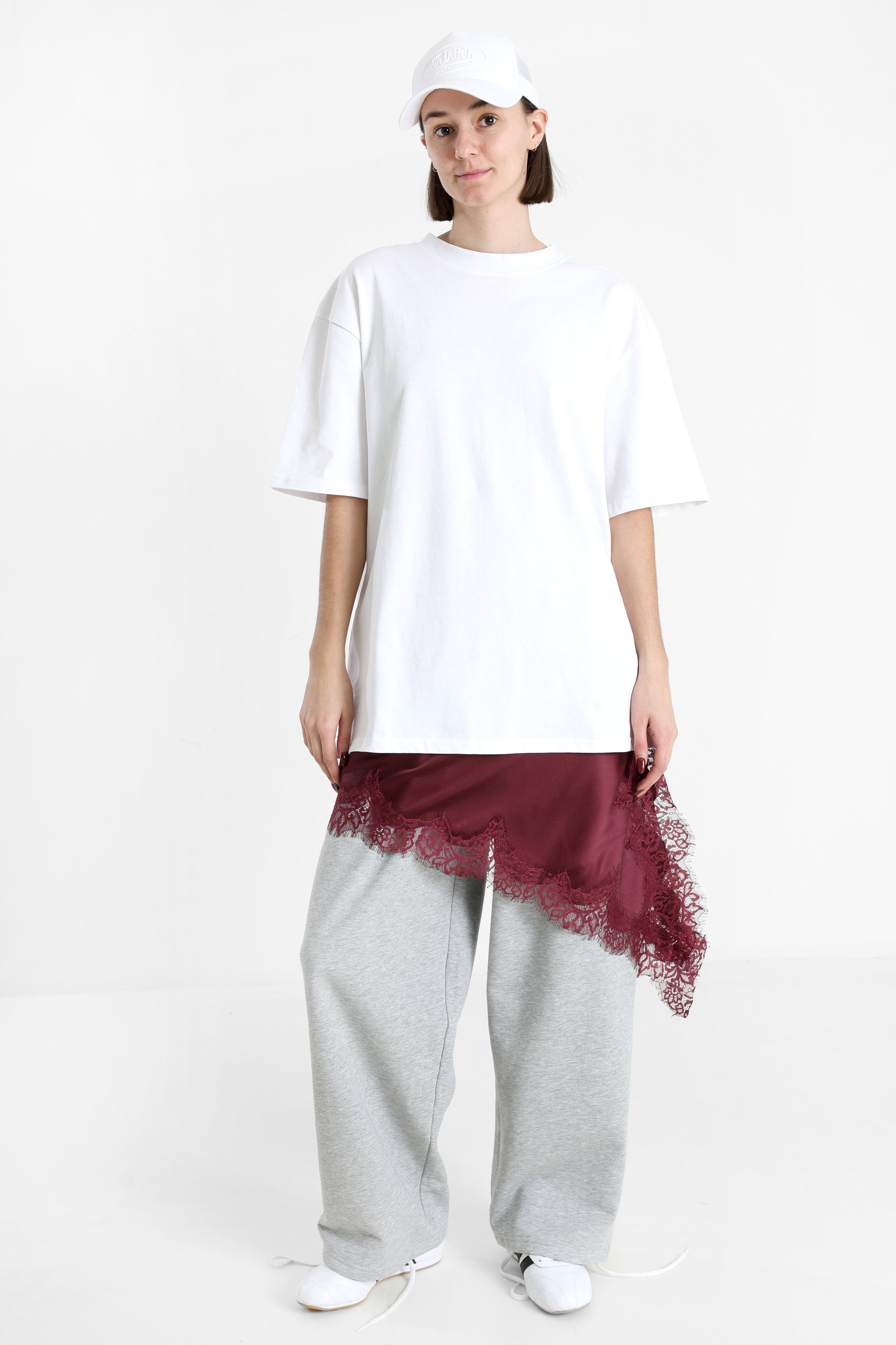 Asymmetrisches Satinkleid - Burgundy