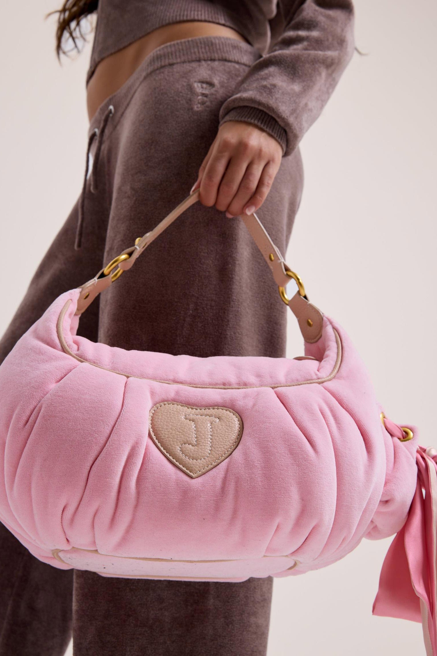 Hobo Samt Handtasche - Juicy Pink