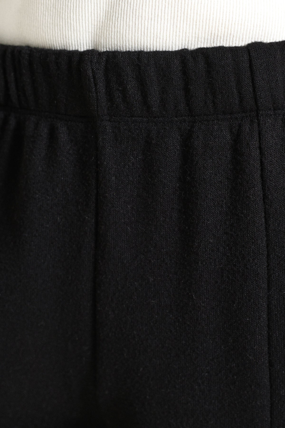 Barrel Fit Stoffhose - Schwarz