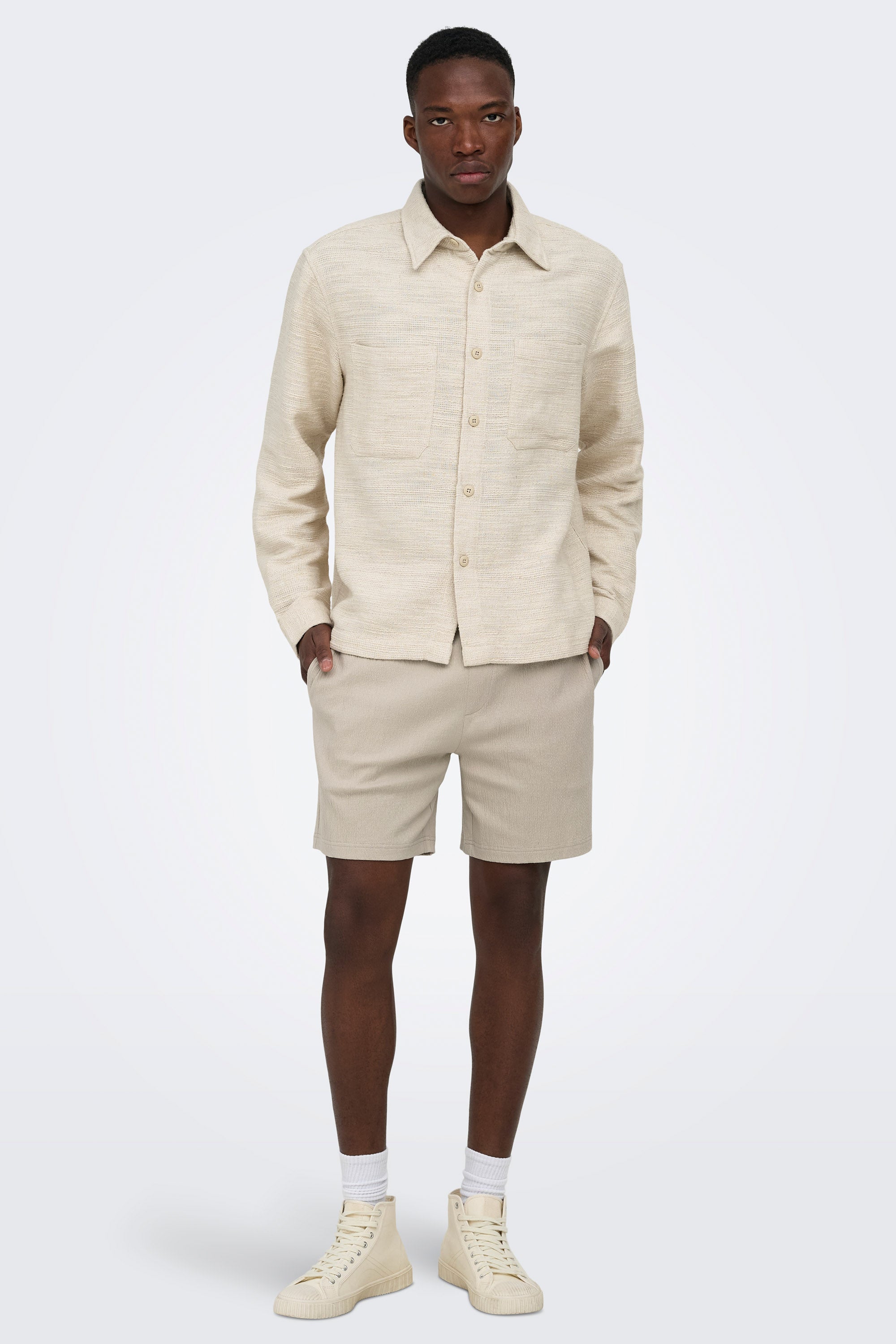 ONSEDDIE Strukturierte Stoffshorts - Silver Lining