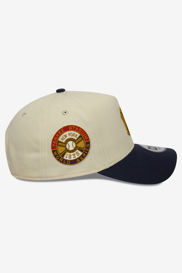Casquette snapback - Light Beige + Navy + Gold