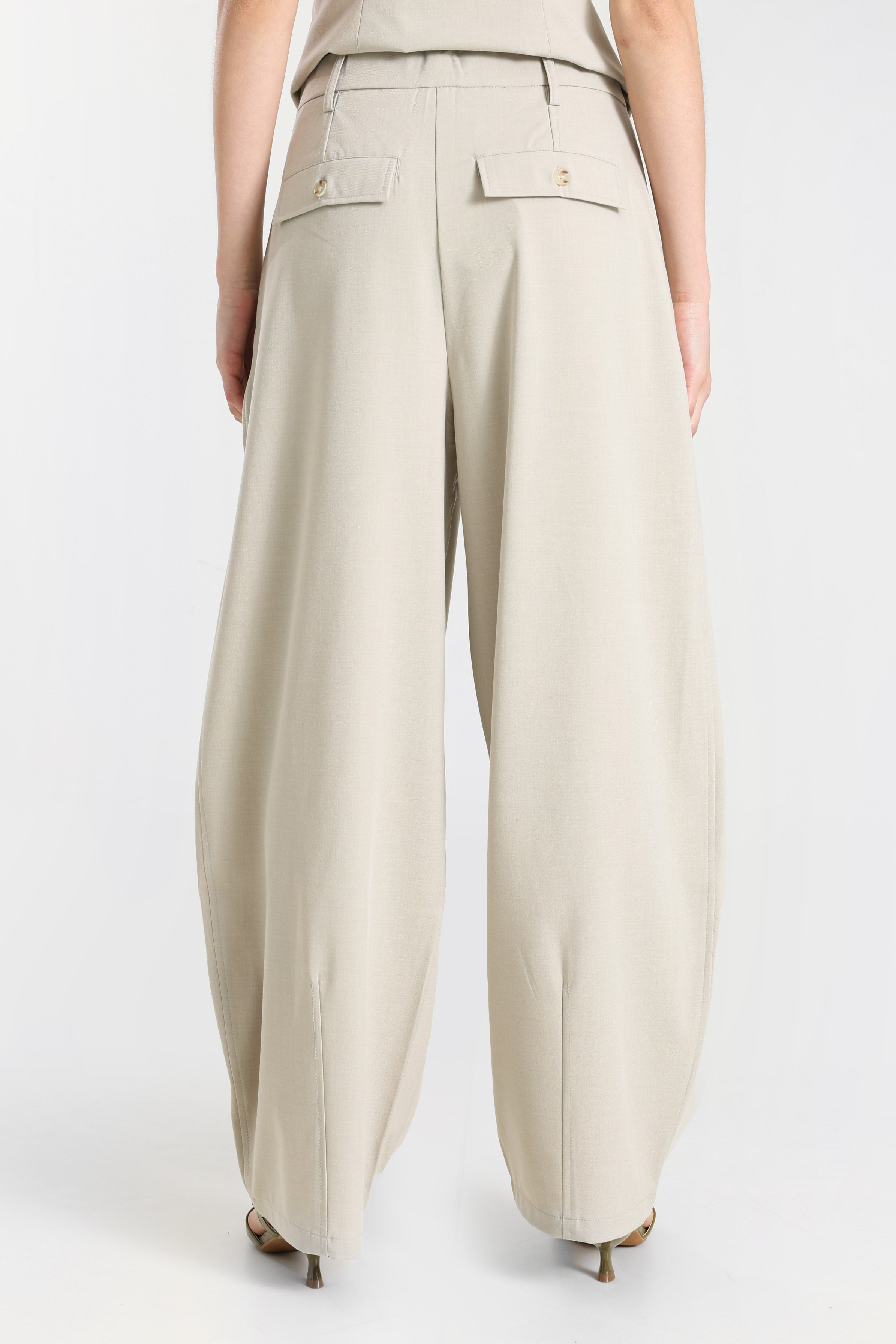 Barrel Fit Stoffhose - Beige
