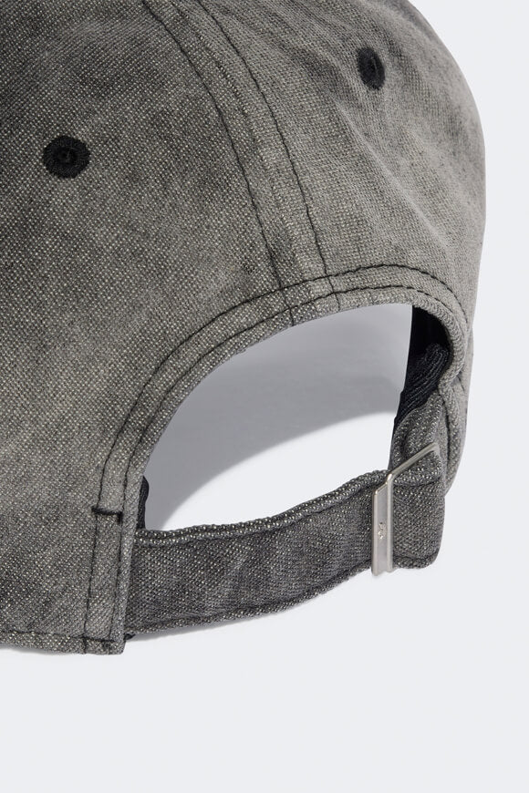 Strapback Cap - Black Washed