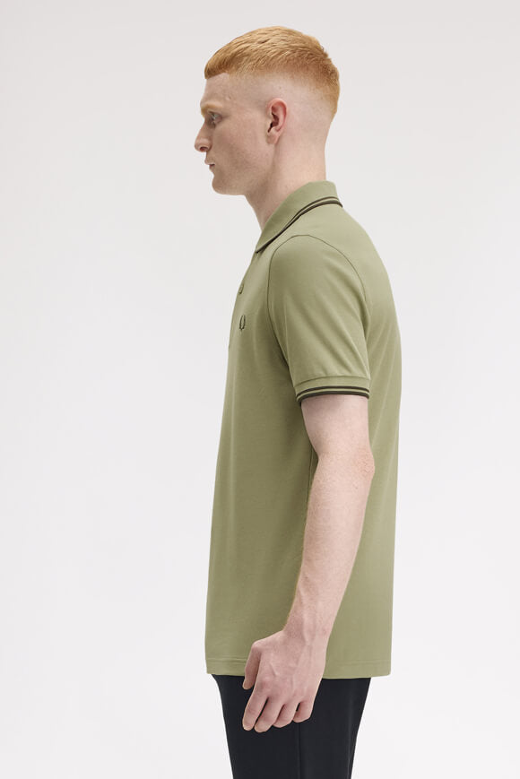 Polo con punta gemella - Menta oliva