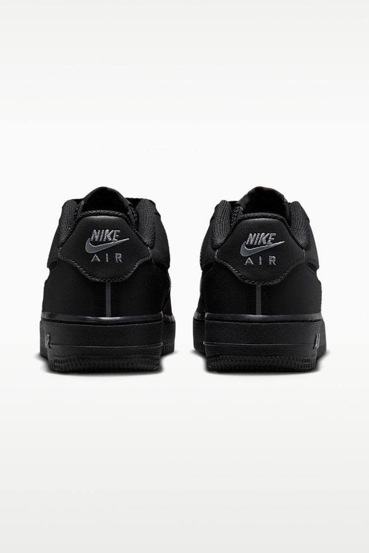 Air Force 1 LV8 sneakers