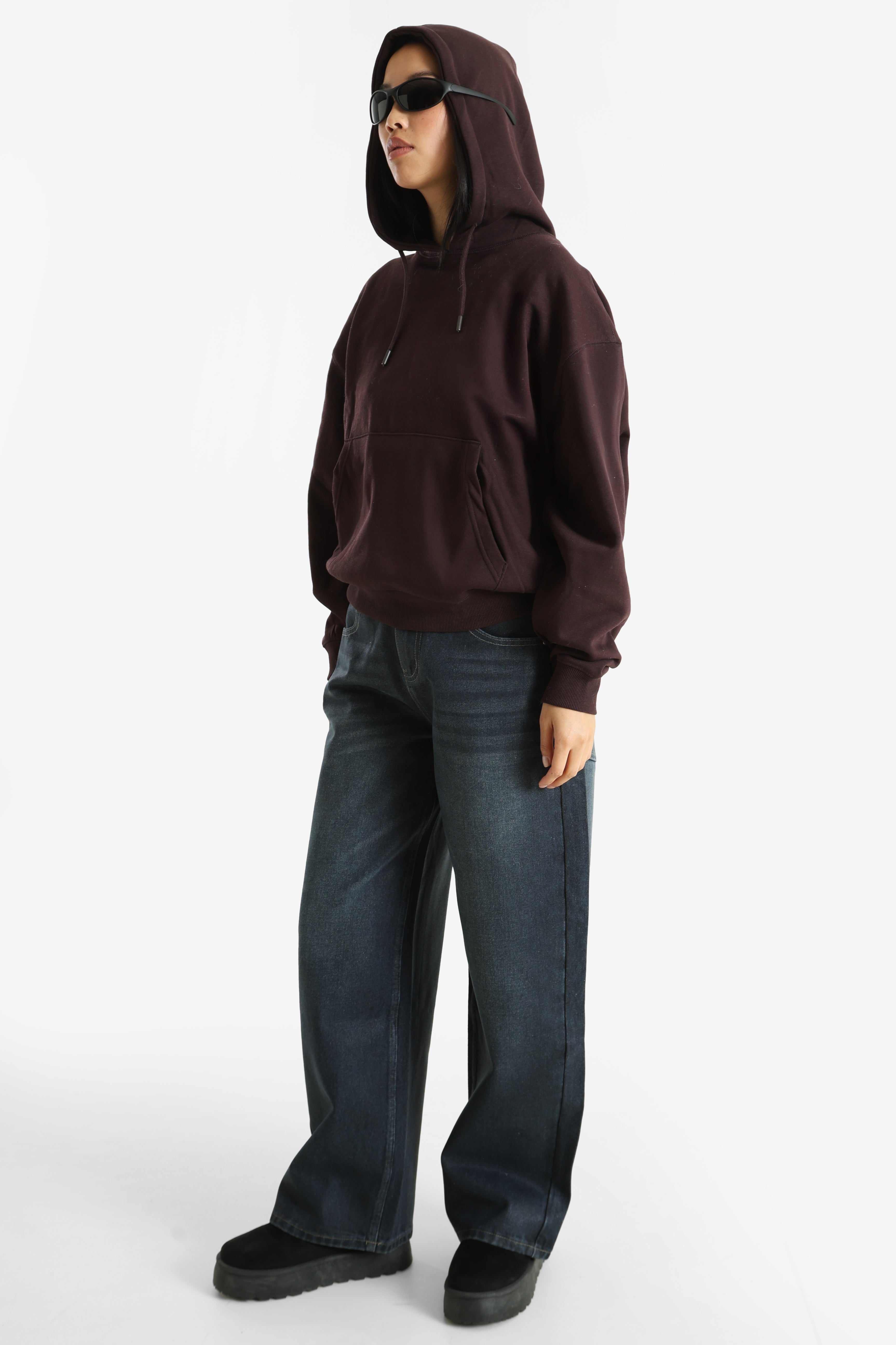Sweatshirt à capuchon - Brun foncé
