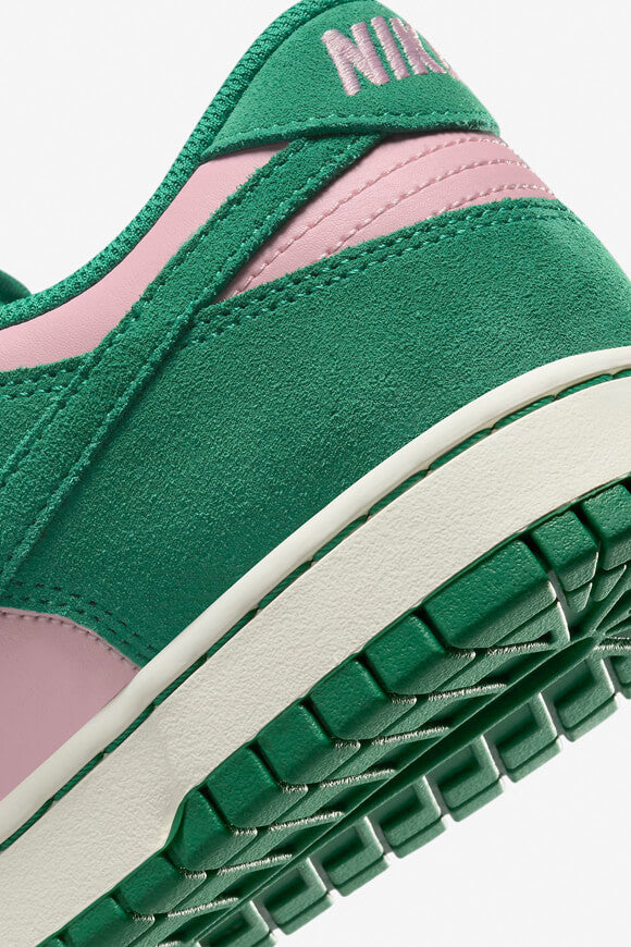 Dunk Retro sneakers - Medium Soft Pink + Malachite