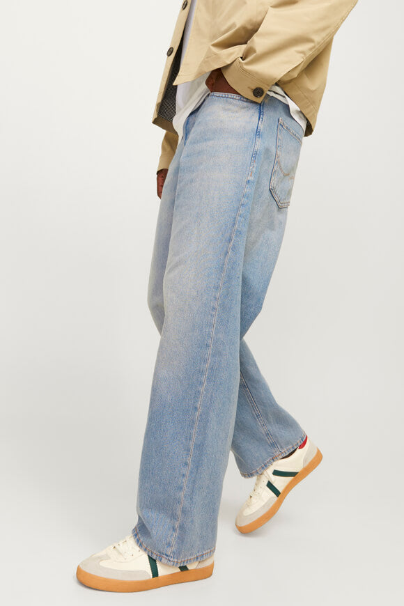 Ron Extra Baggy Fit Jeans L32 - Light Blue