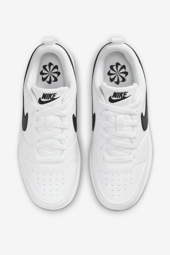 Court Borough Recraft sneakers - White + Black