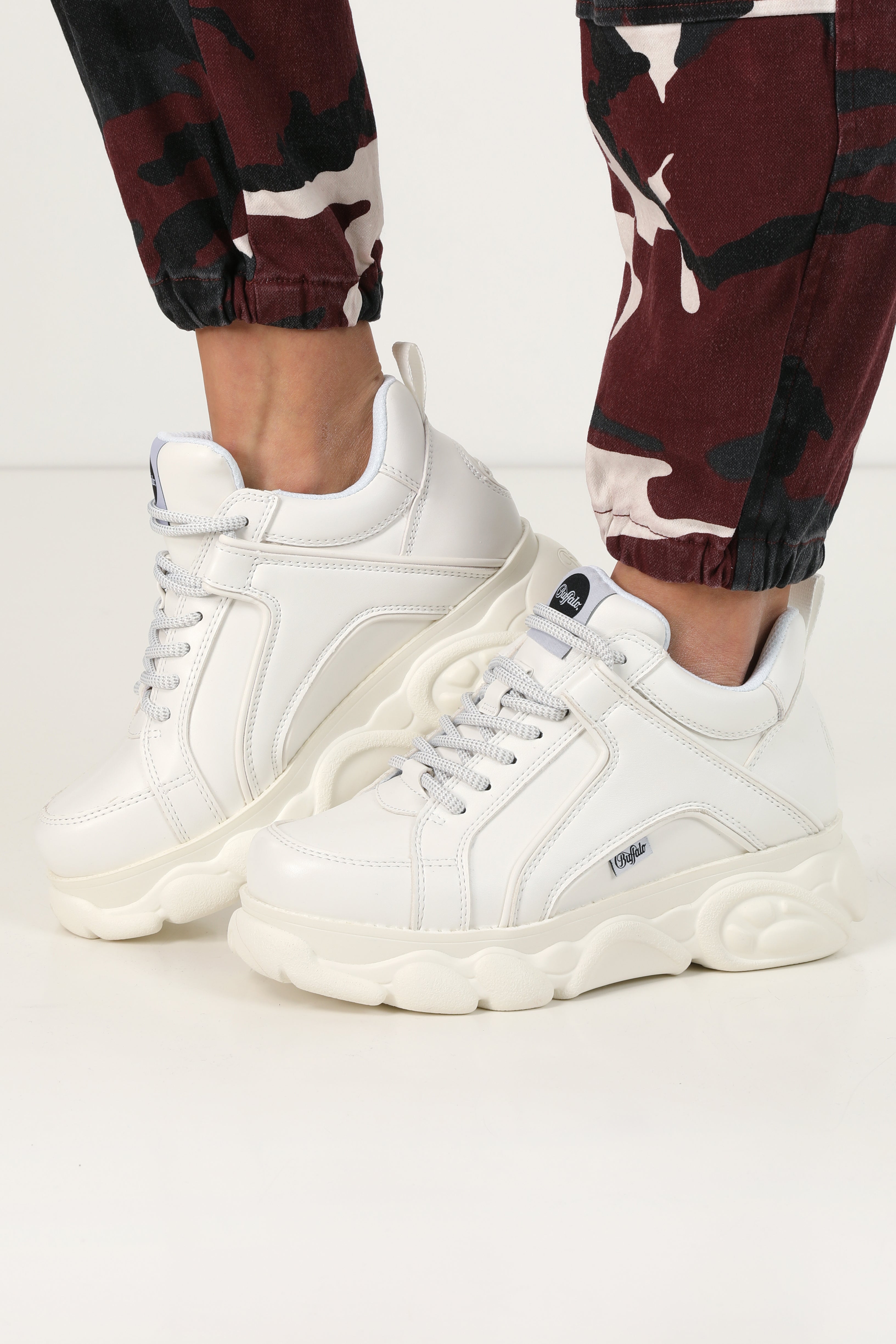 Baskets à plateforme - Blanc cassé