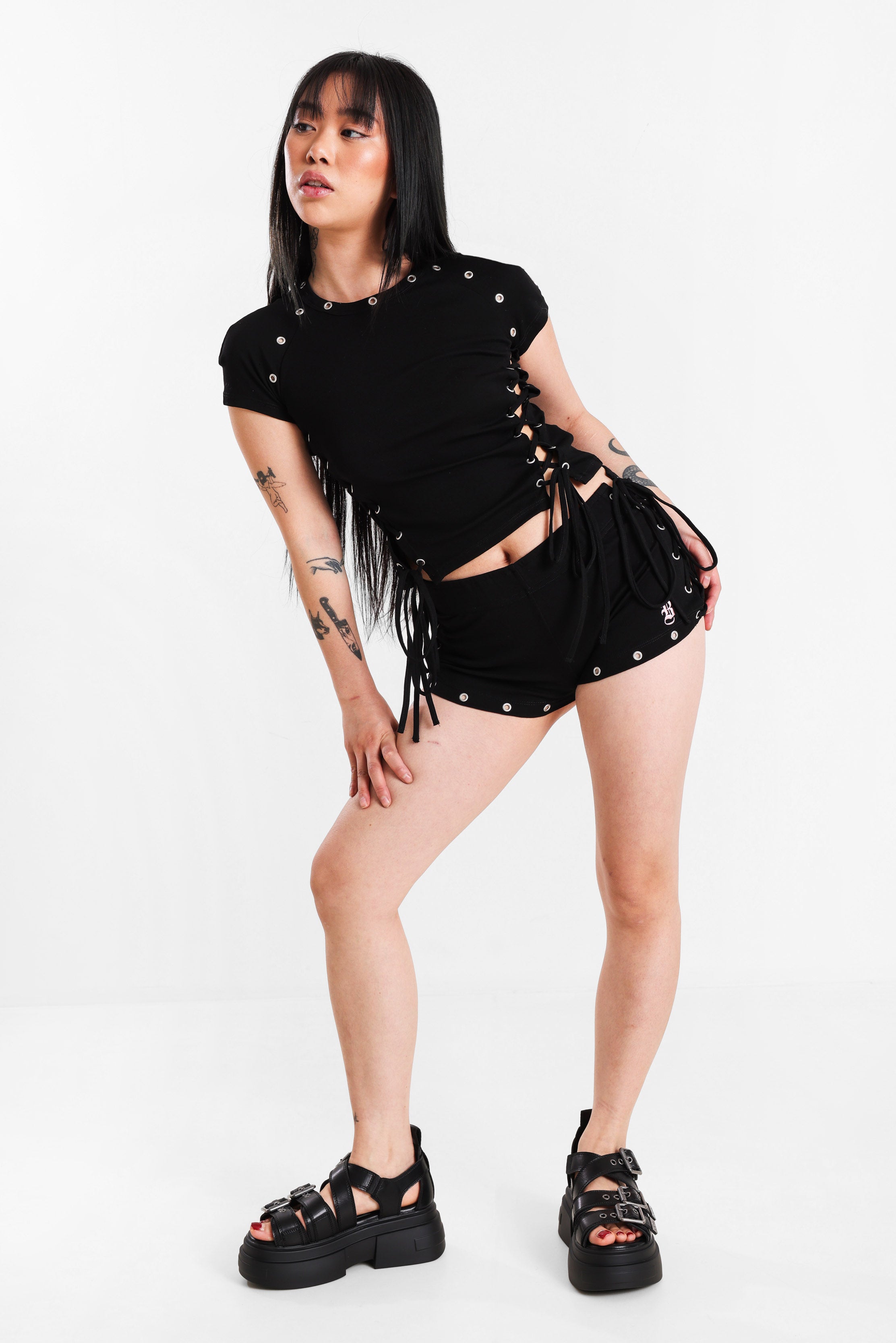 Geripptes Crop T-Shirt - Schwarz