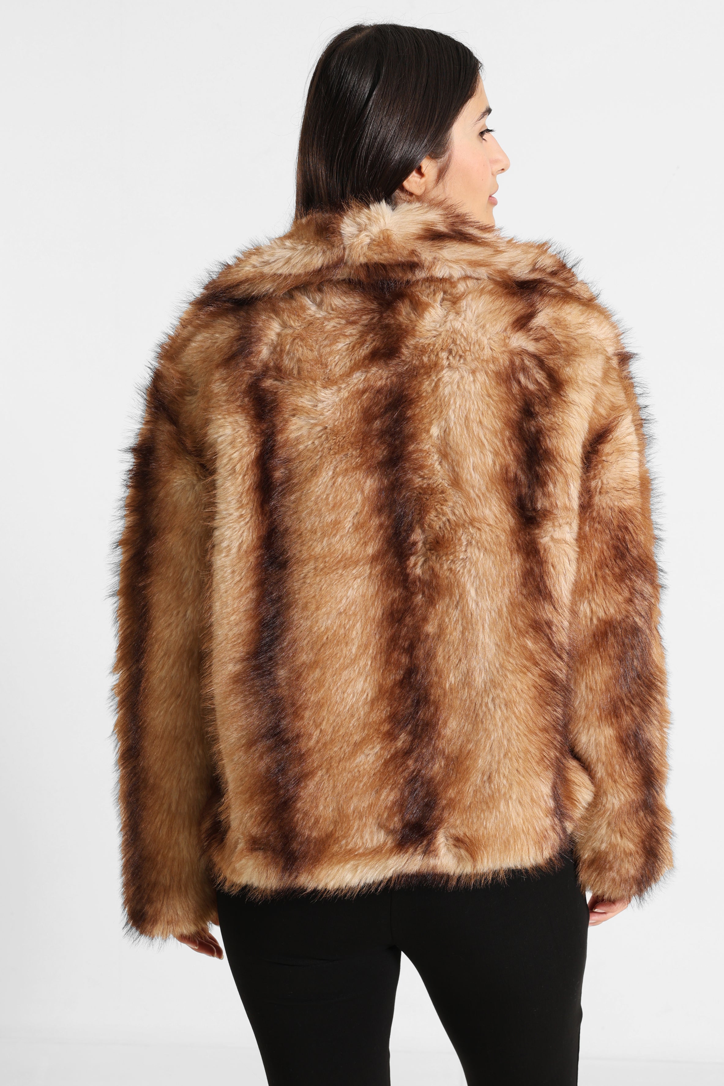 Crop Kunstpelzmantel - Beige + Brown