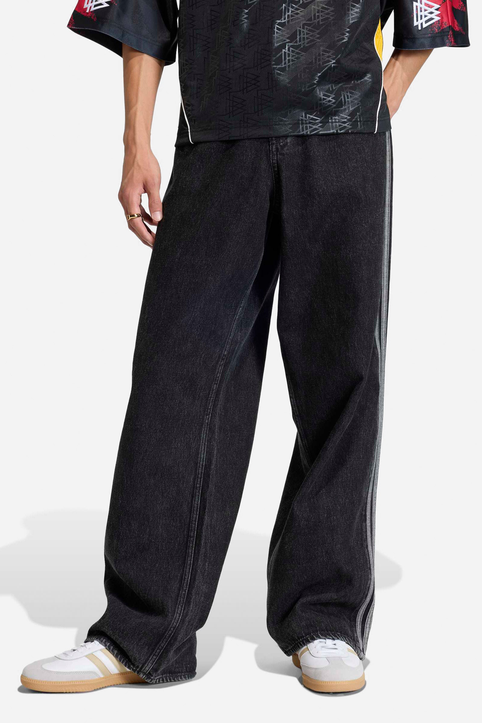 Firebird Regular Fit Jeans - True Black Denim