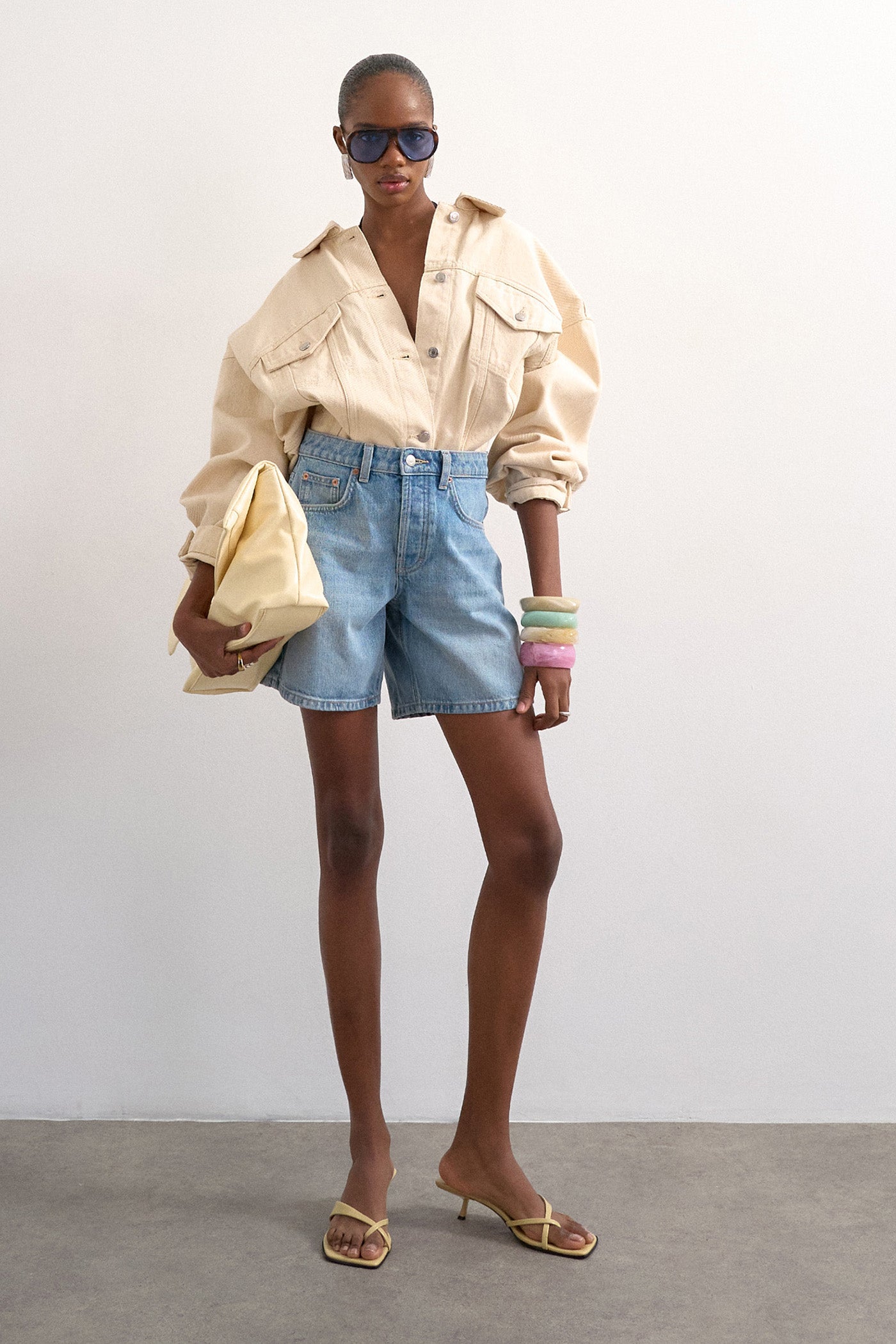 TSVIGGA Jeansshorts - Bleached Sand
