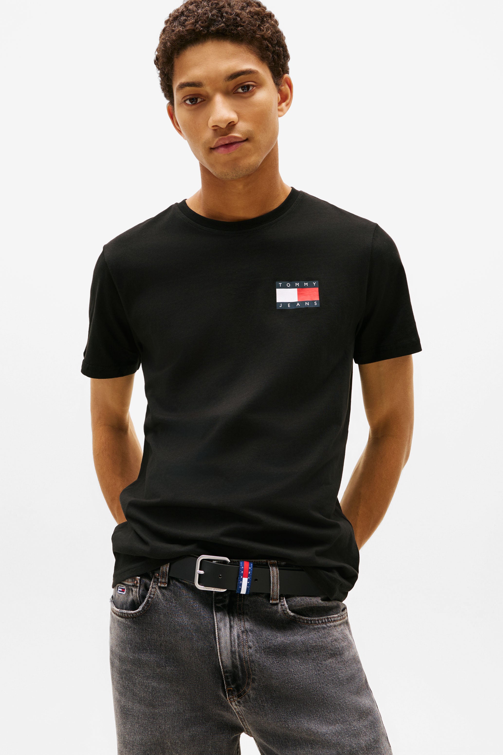 Essential Flag T-Shirt - Black